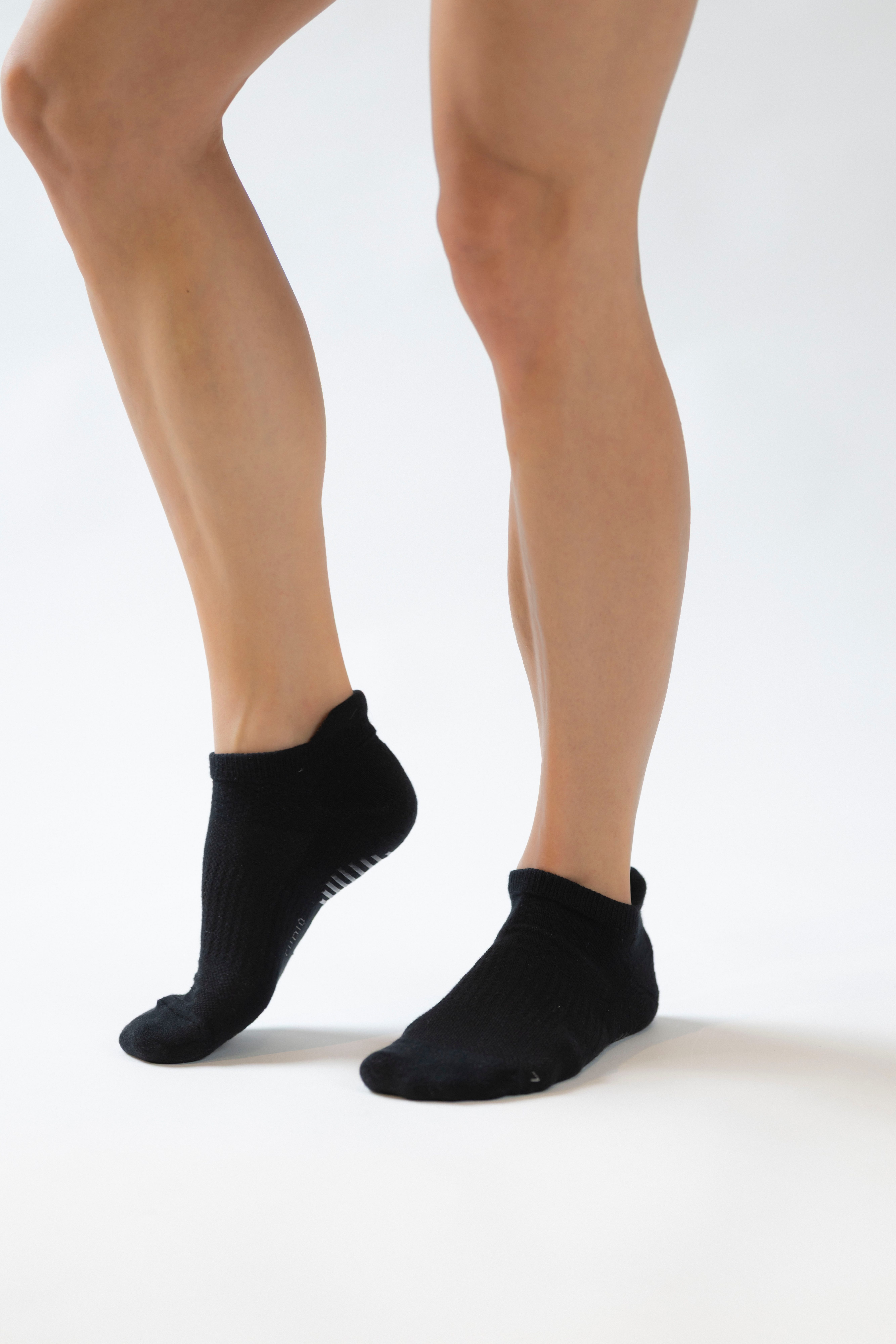 Camano Sneakersocken (3 Paar) ABS-Print auf der Sohle – Bild 5 von 5