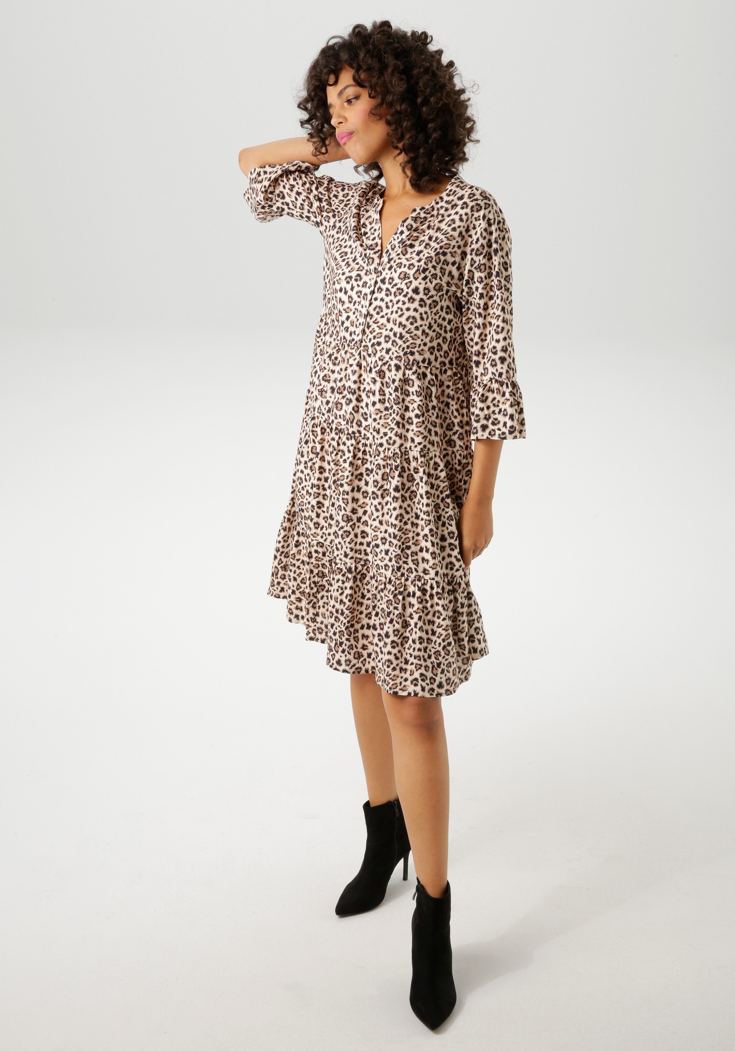 Aniston CASUAL Tunikakleid mit extravagantem Animal-Print günstig online kaufen