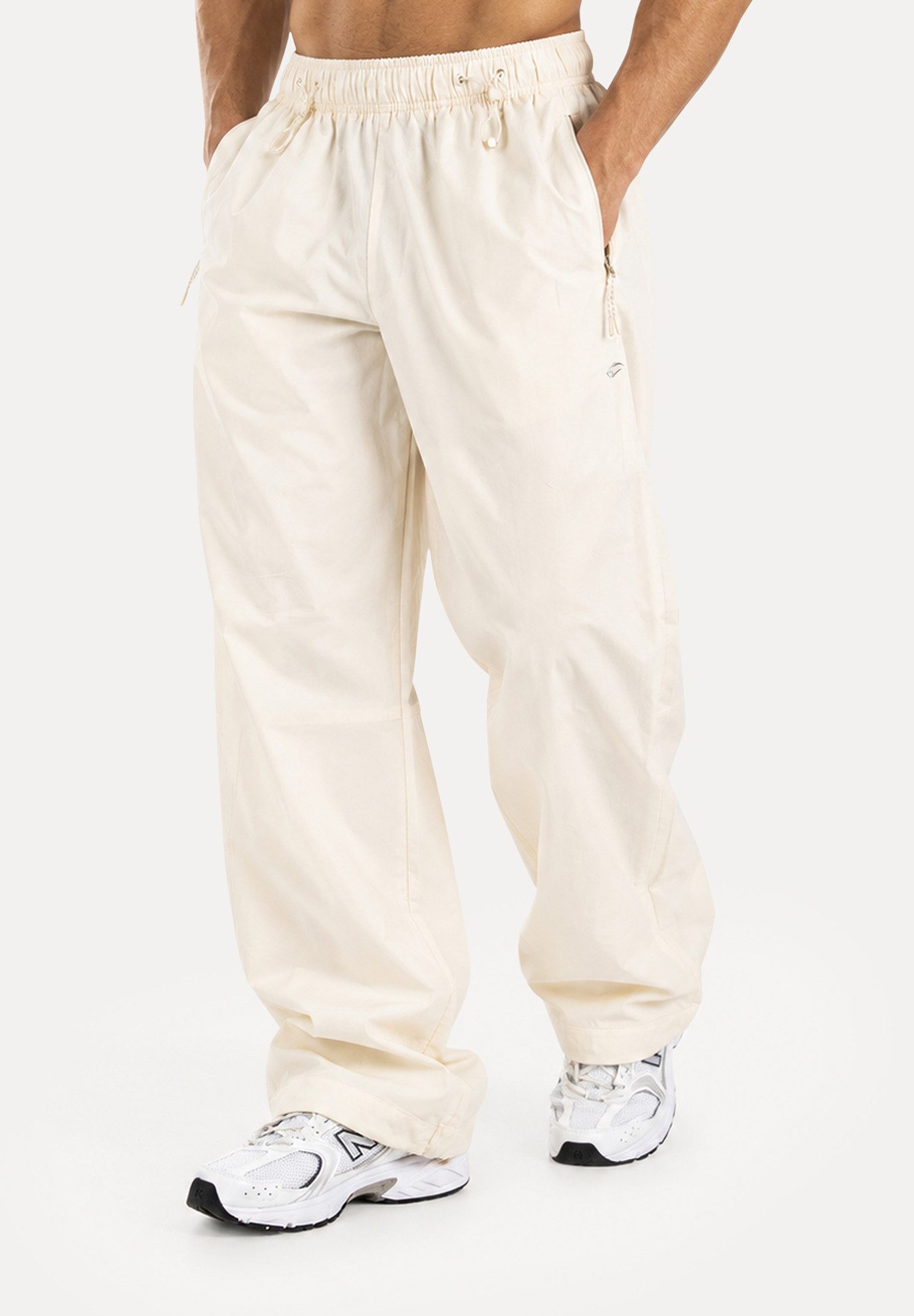 Smilodox Jogginghose Kynaro Trainingshose, Loose Fit, Trackhose für Gym & Freizeit elastischer Bund, Kordelzug, Reißverschlusstaschen, Mesh-Futter