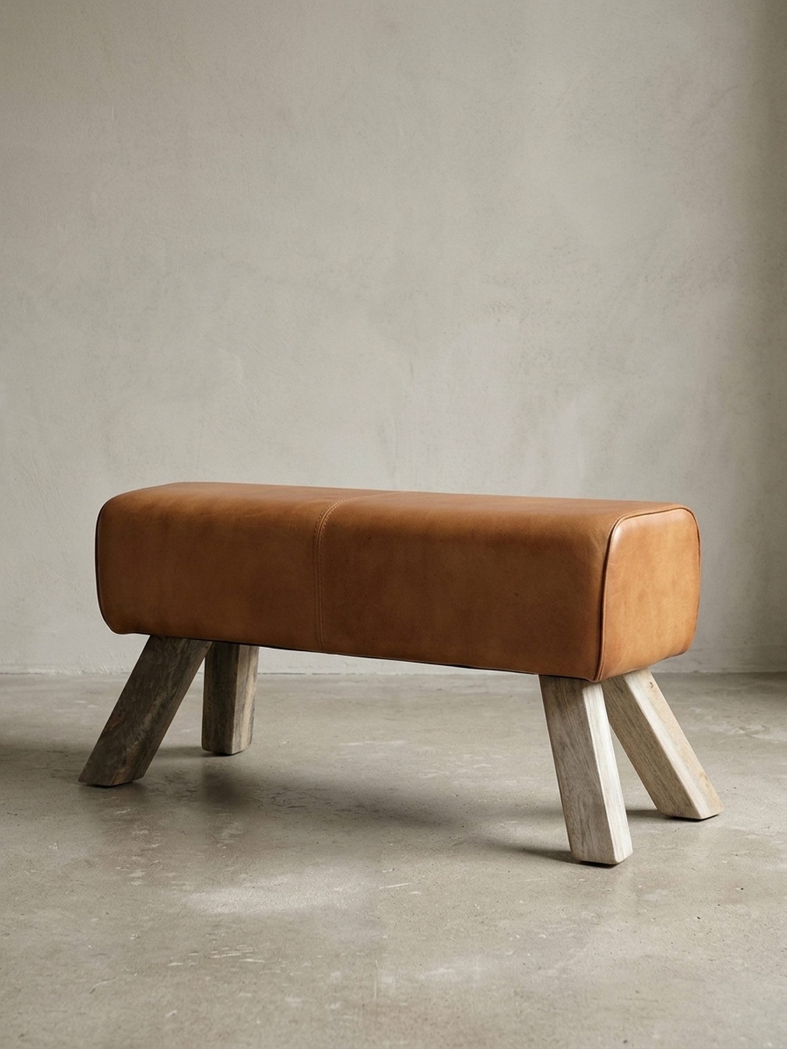 KADIMA DESIGN Sitzbank Design Sitzhocker WL5.105 Holz 90x30x43 cm Leder Modern Springbock, (Turnbank Gepolstert, Garderobenbank Echtes Leder), Lederhocker mit Holzbeinen, Massivholz Hocker mit Leder, Springbock