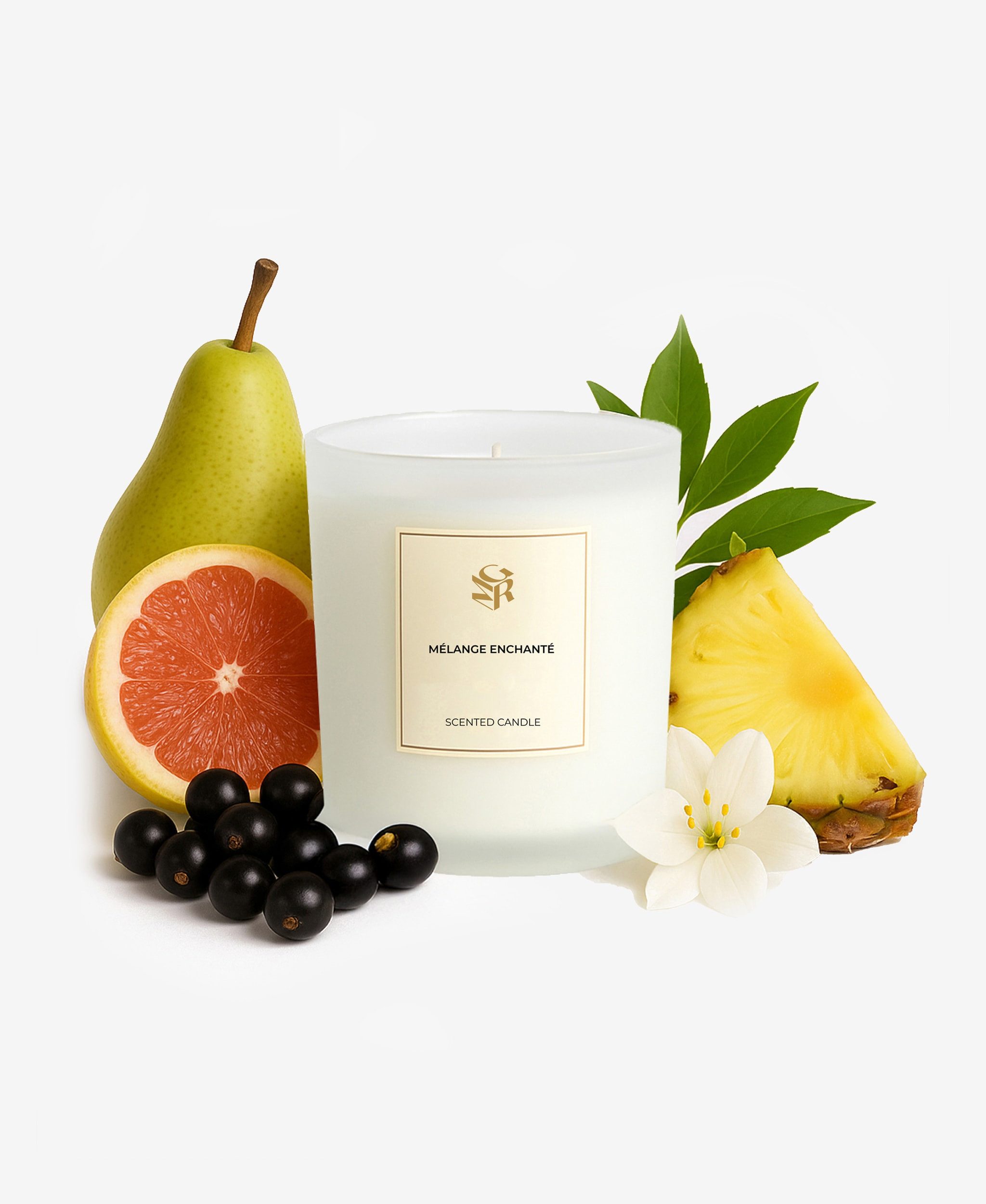 GLAMIRA Stumpenkerze Mélange Enchanté (1-tlg), Sorgfältig gefertigt, mit Birne, schwarzer Johannisbeere und Jasmin.