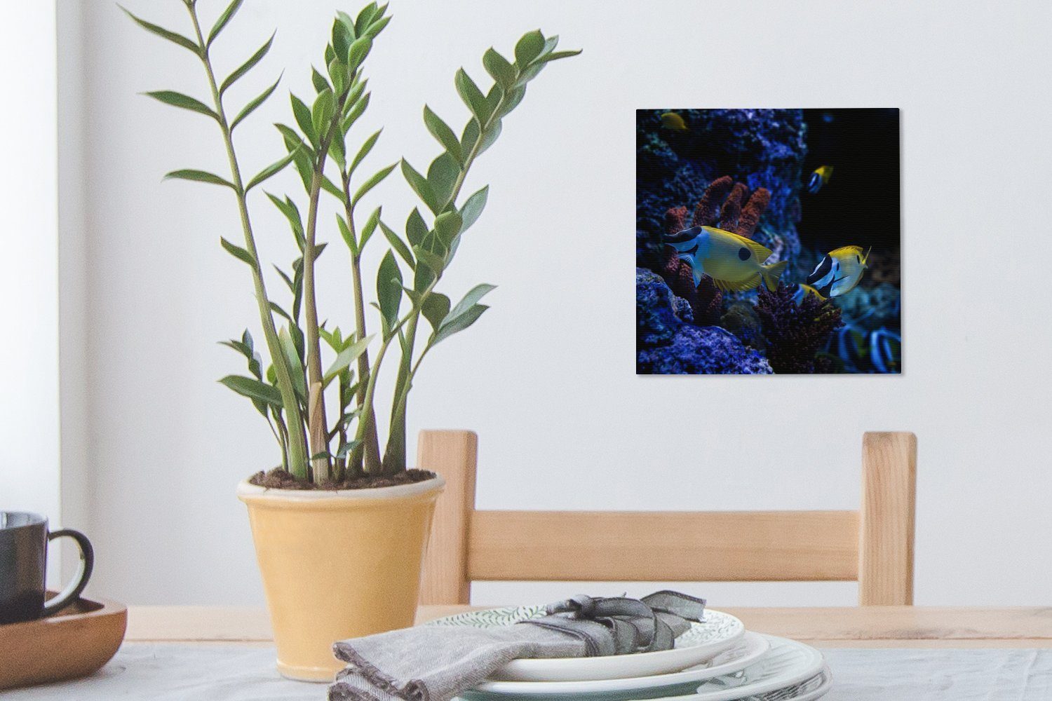 Singapur., Leinwandbild einem (1 Wohnzimmer OneMillionCanvasses® Aquarienfische Leinwand in St), Bilder in Aquarium für Schlafzimmer