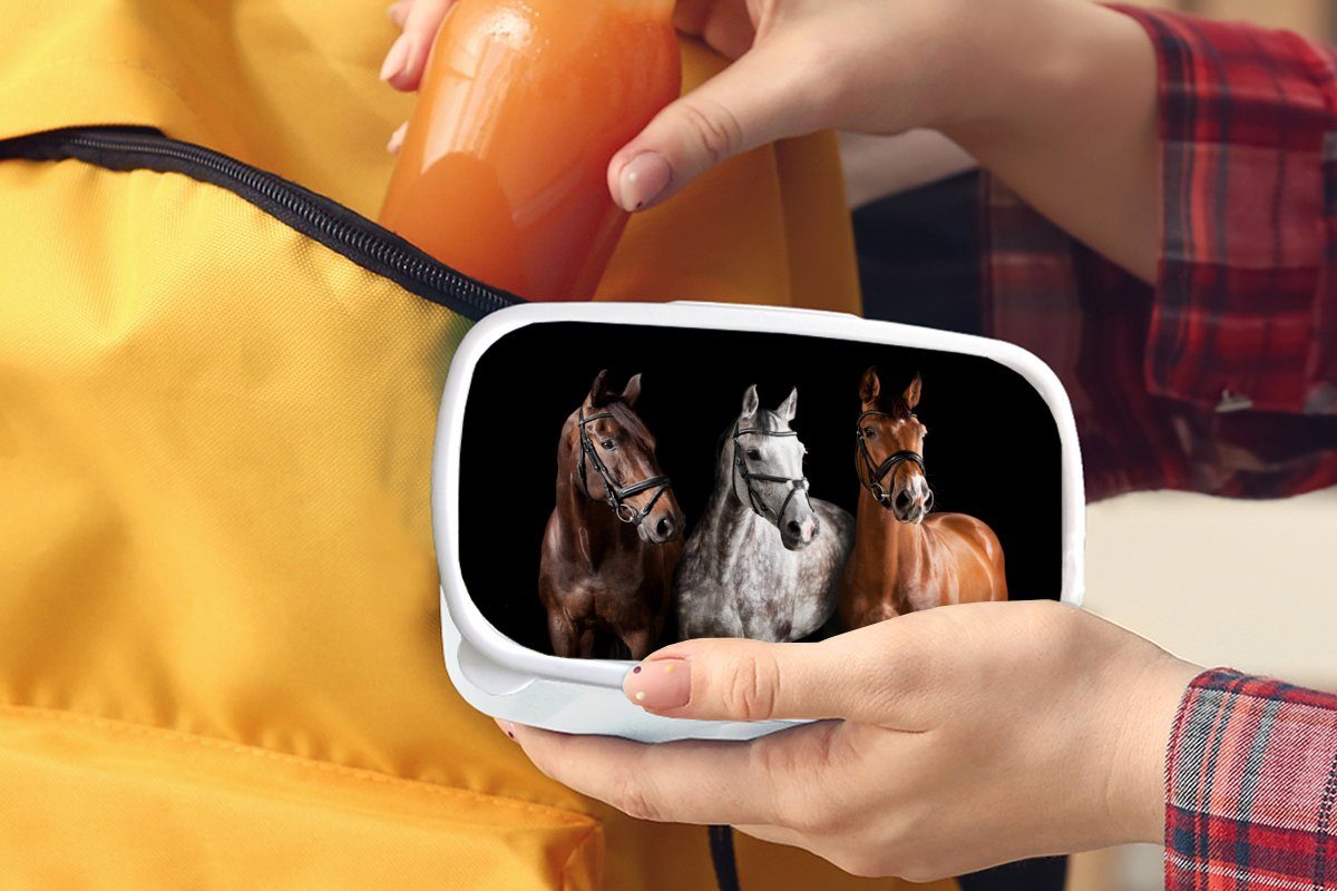 MuchoWow Lunchbox Pferde - - für Brotbox und weiß Mädchen und für (2-tlg), Brotdose, Kinder Jungs Kunststoff, Erwachsene, Tiere Schwarz