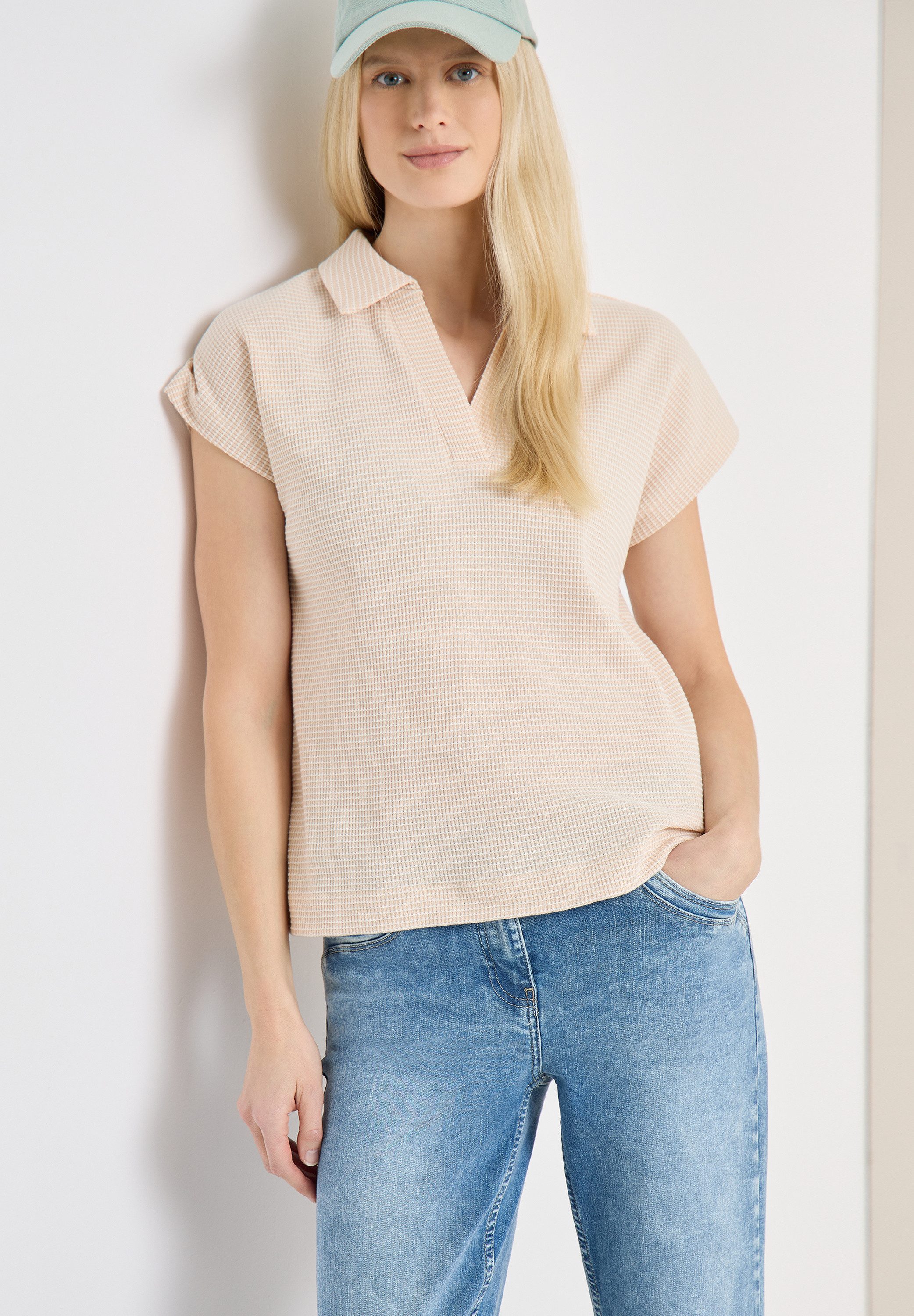 CECIL T-Shirt Sommershirt mit Struktur im Two-Tone-Look und mit Polokragen