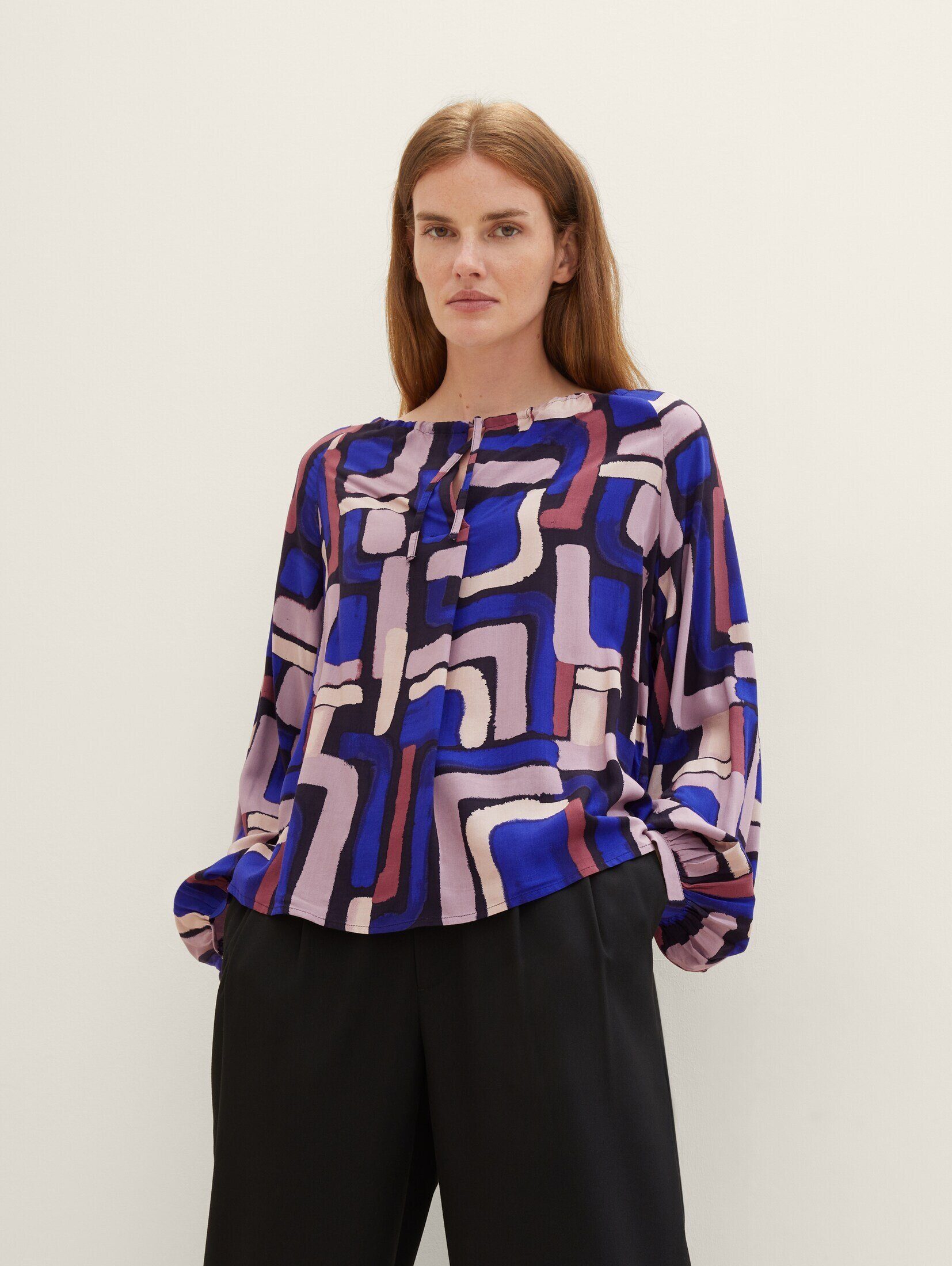 TOM TAILOR Langarmbluse Bluse Livaeco mit black design abstract