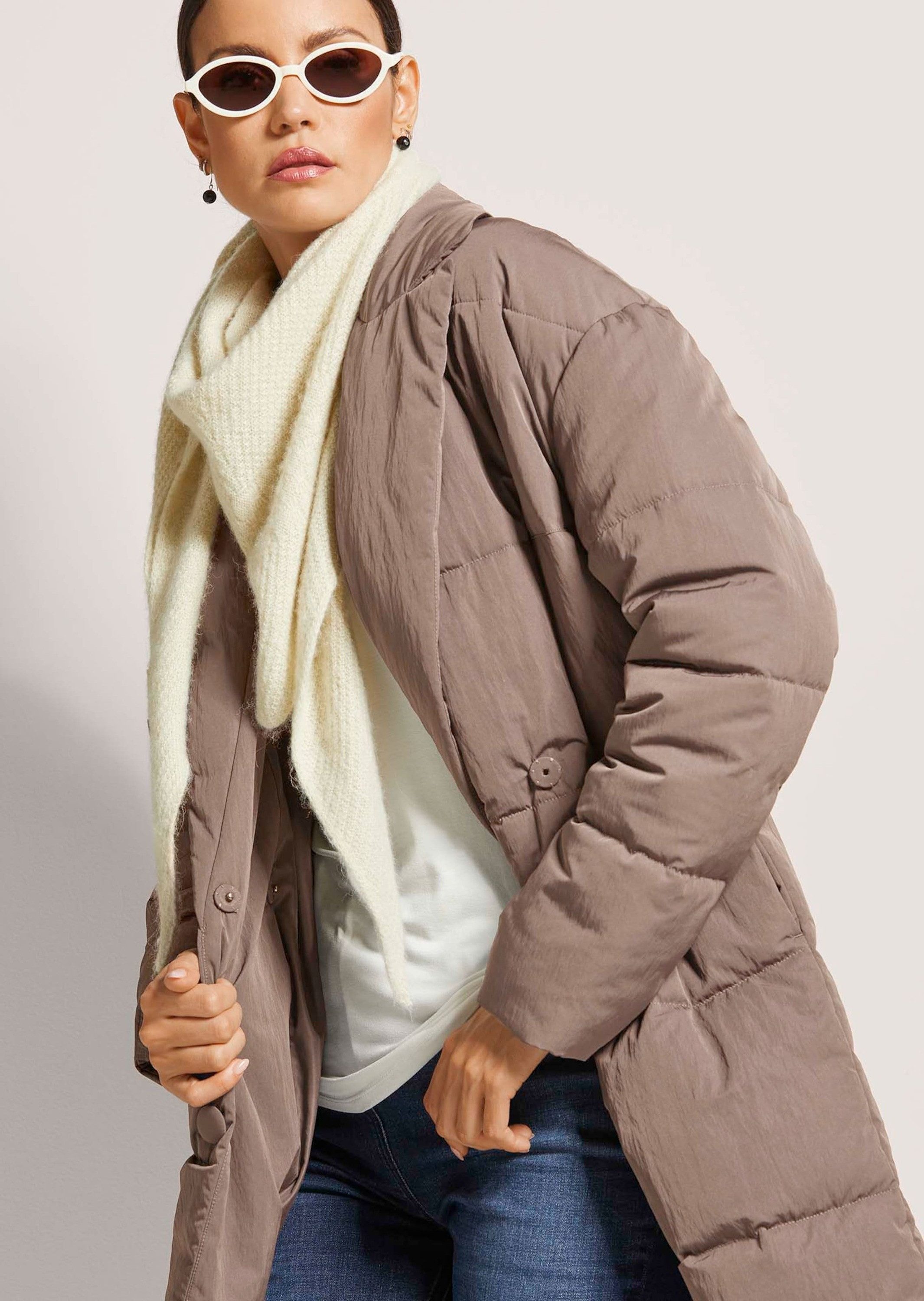 MADELEINE Outdoorjacke Eleganter Wintermantel im Oversized-Look Doppelreiher mit Reverskragen und Nahttaschen