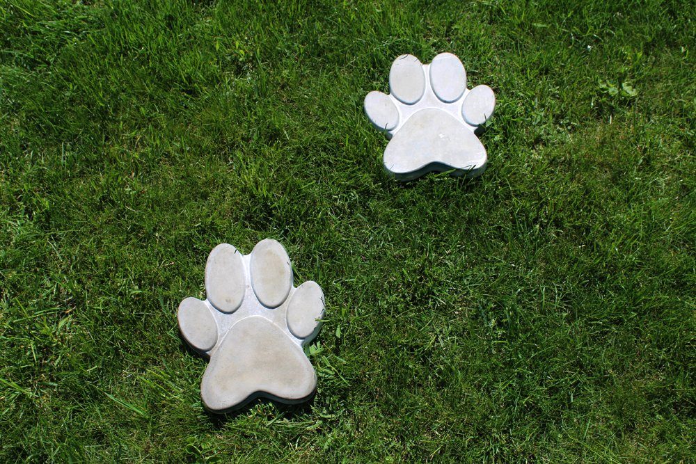 matches21 HOME & HOBBY Trittsteine Tatzen 1 Paar Tritt-Steine 30x25 cm, 25x30 cm, Widerstandsfähig