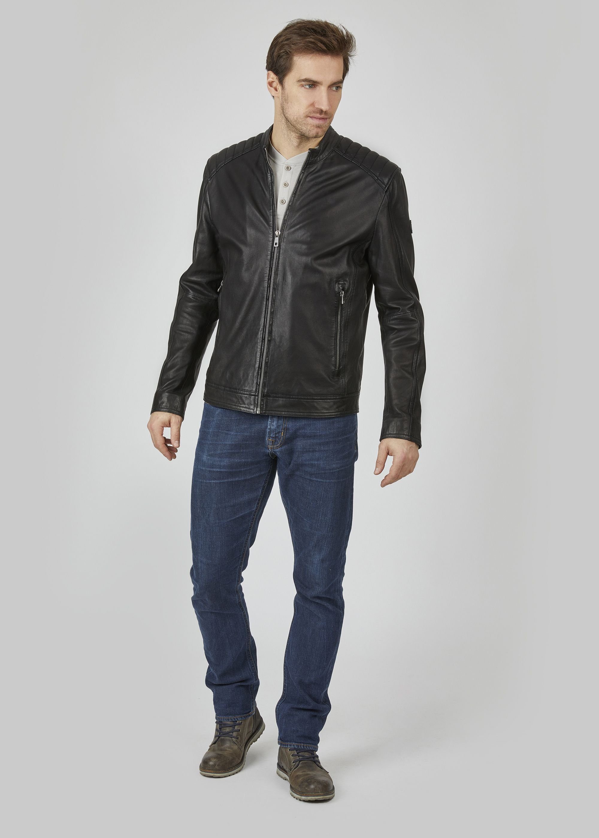 bugatti Lederjacke BUAPOLLO (1-St) mit Schultersteppung und Reißverschlüssen