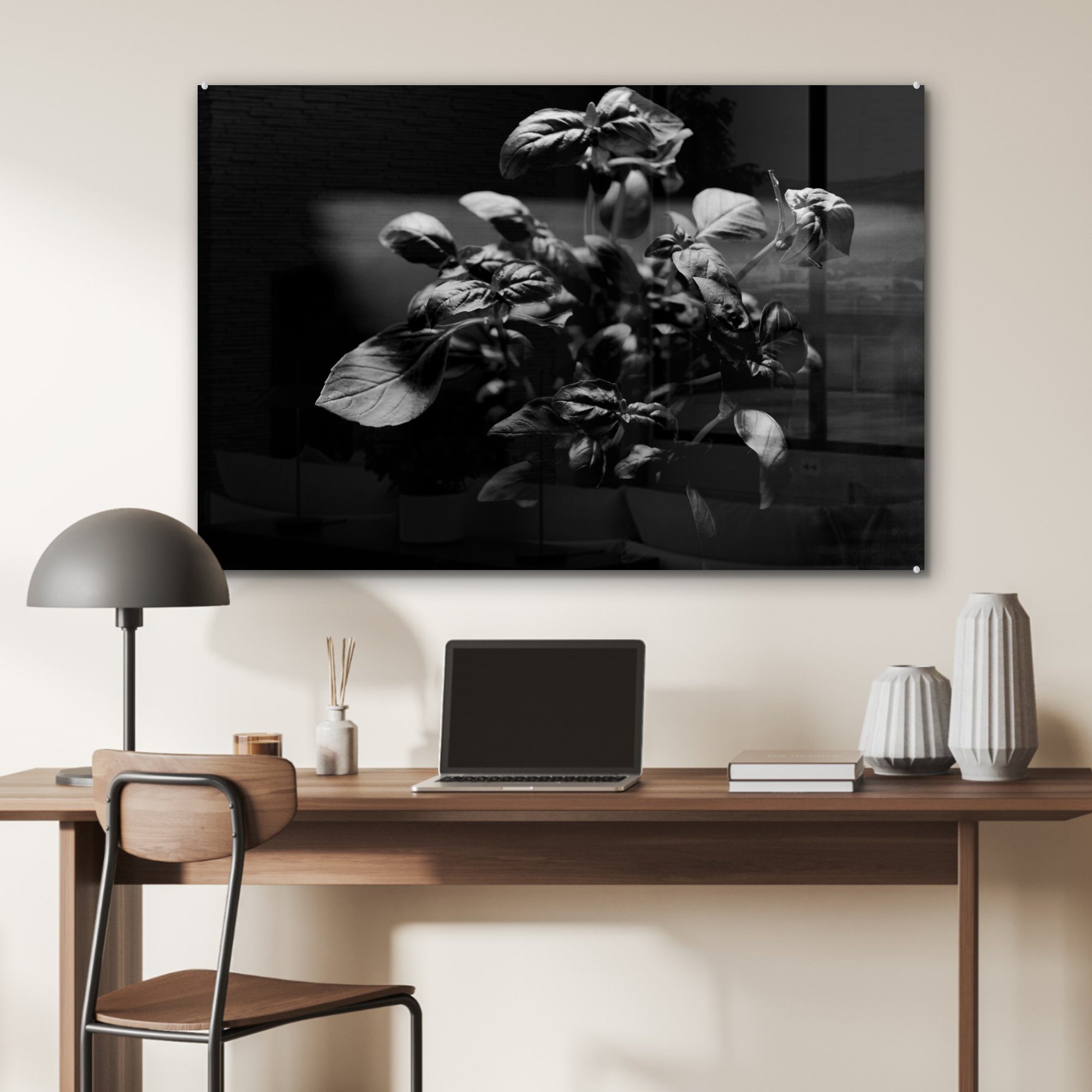 MuchoWow Acrylglasbild Basilikumpflanze und schwarz Fensterbank Eine Wohnzimmer weiß, der St), schöne auf Schlafzimmer - & (1 Acrylglasbilder