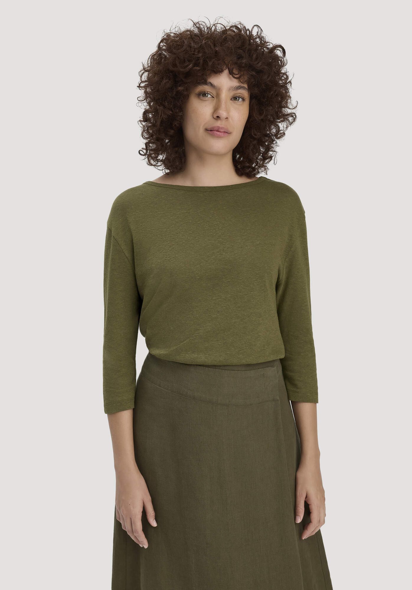 Hessnatur T-Shirt aus Leinen mit reiner Bio-Baumwolle (1-tlg)