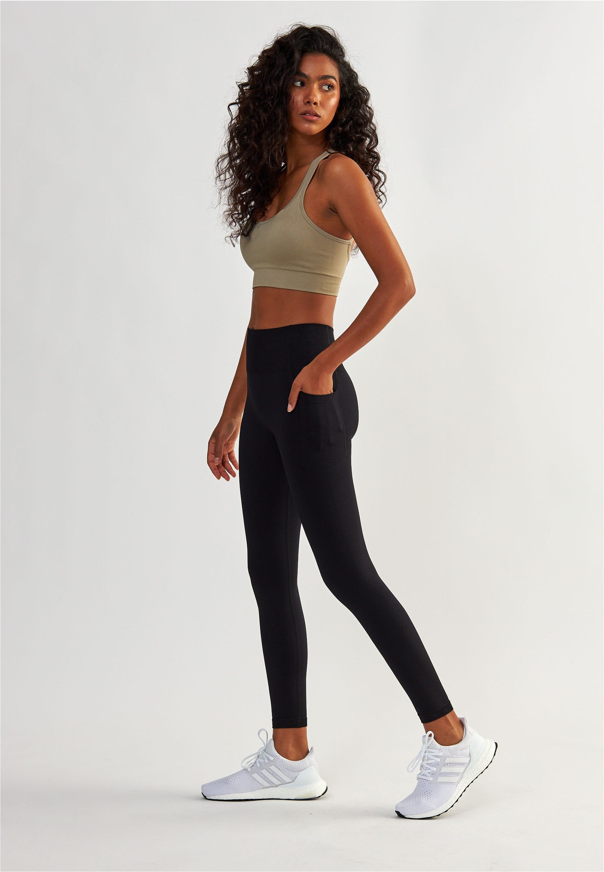 BeShaped Trainingstights Lift Me Up (1-tlg) mit atmungsaktiver Eigenschaft