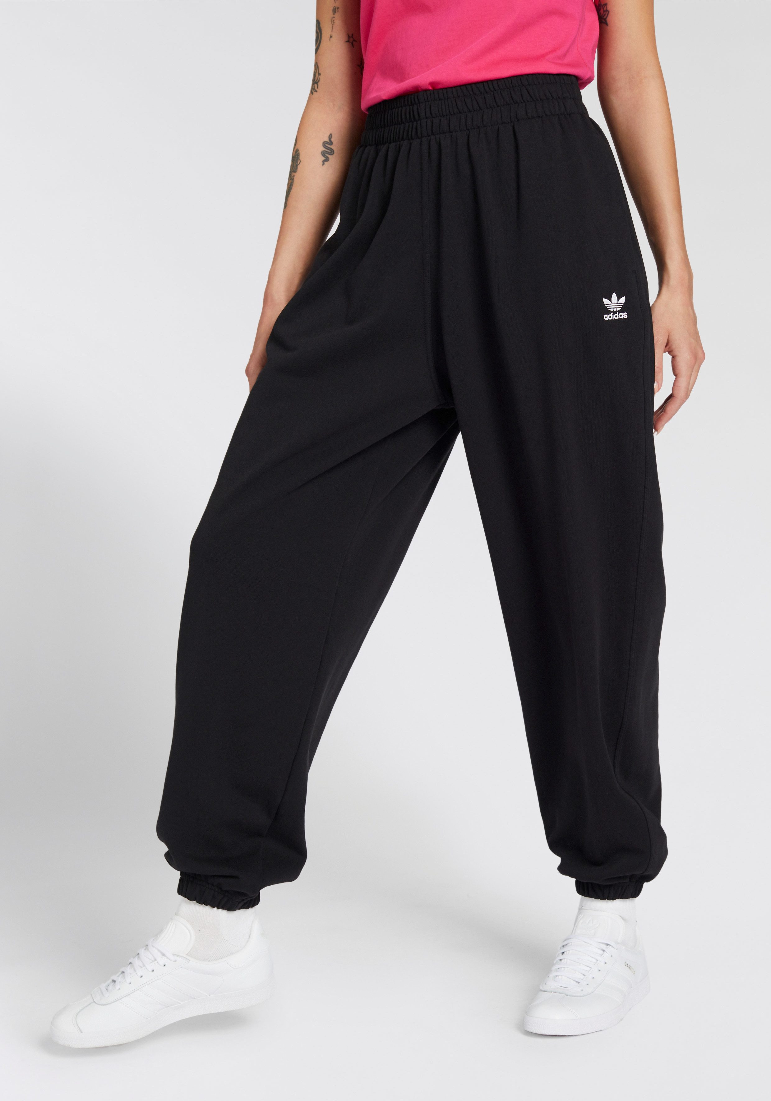 adidas Originals Sporthose ESS BYFR JOGGER (1-tlg) Boyfriend Style, bequem günstig online kaufen