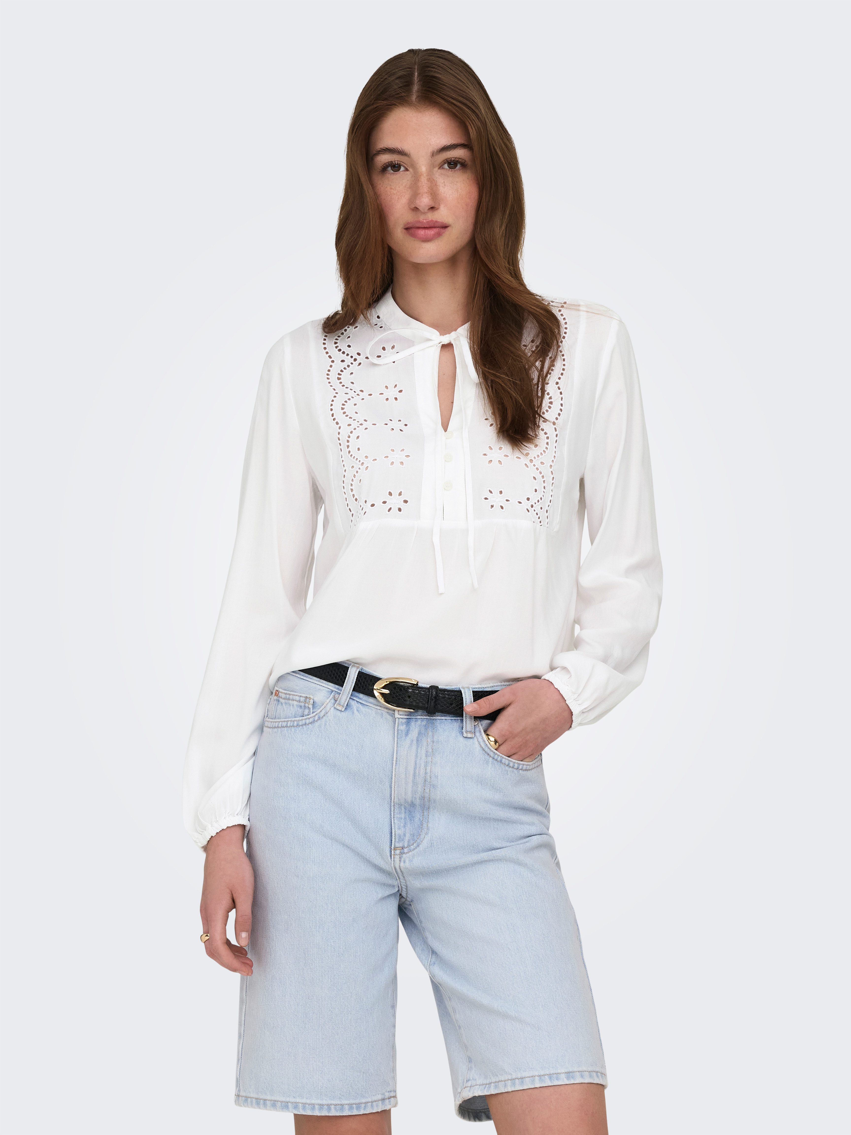 ONLY Langarmbluse ONLLENNYO LS EMBROID V-NECK TOP NOOS WVN