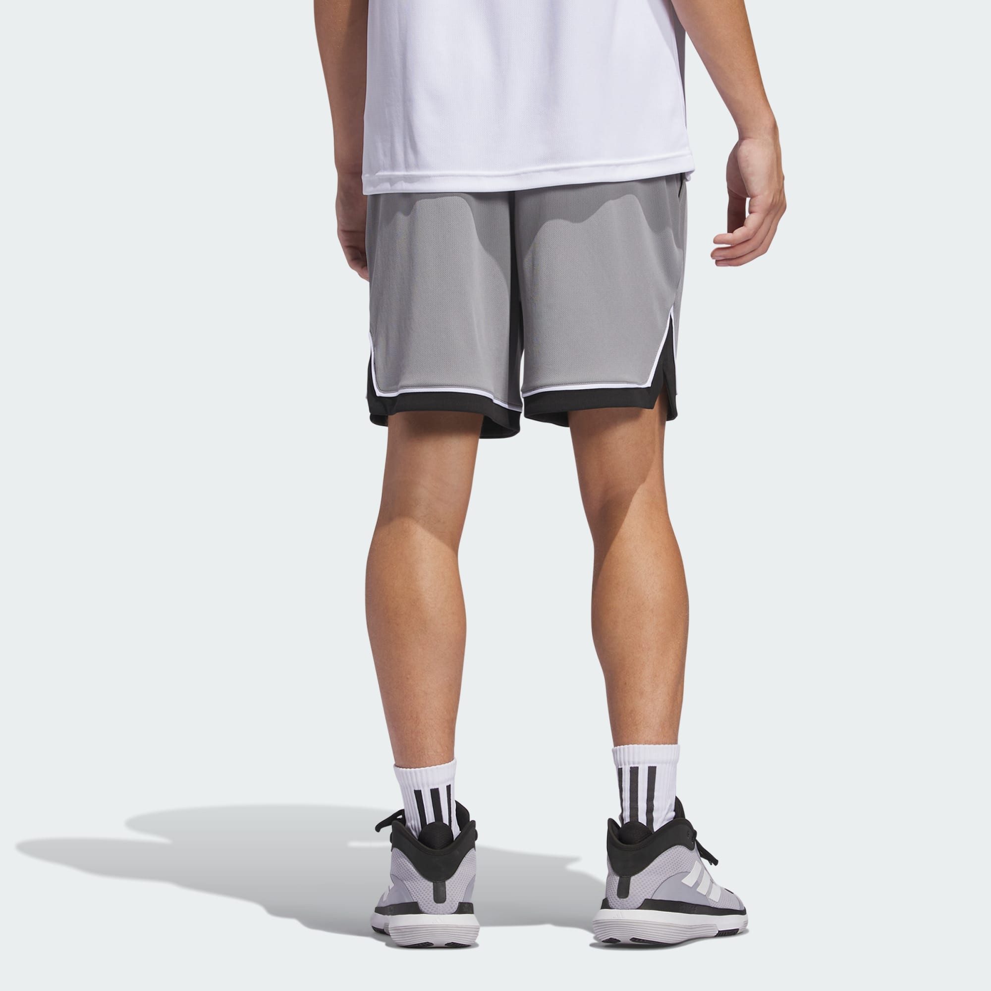 adidas Performance Shorts ADIDAS BASKETBALL BADGE OF SPORT SHORTS (1-tlg)