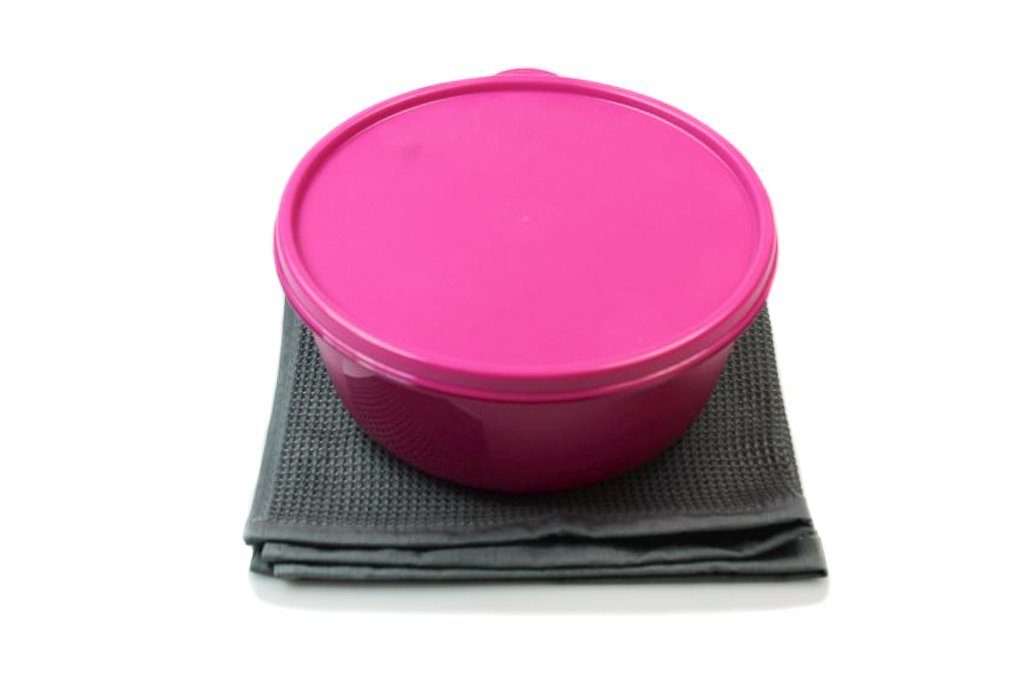 Tupperware Schneidebrett Clarissa 1,5 L dunkel pink Panorama + GLASTUCH