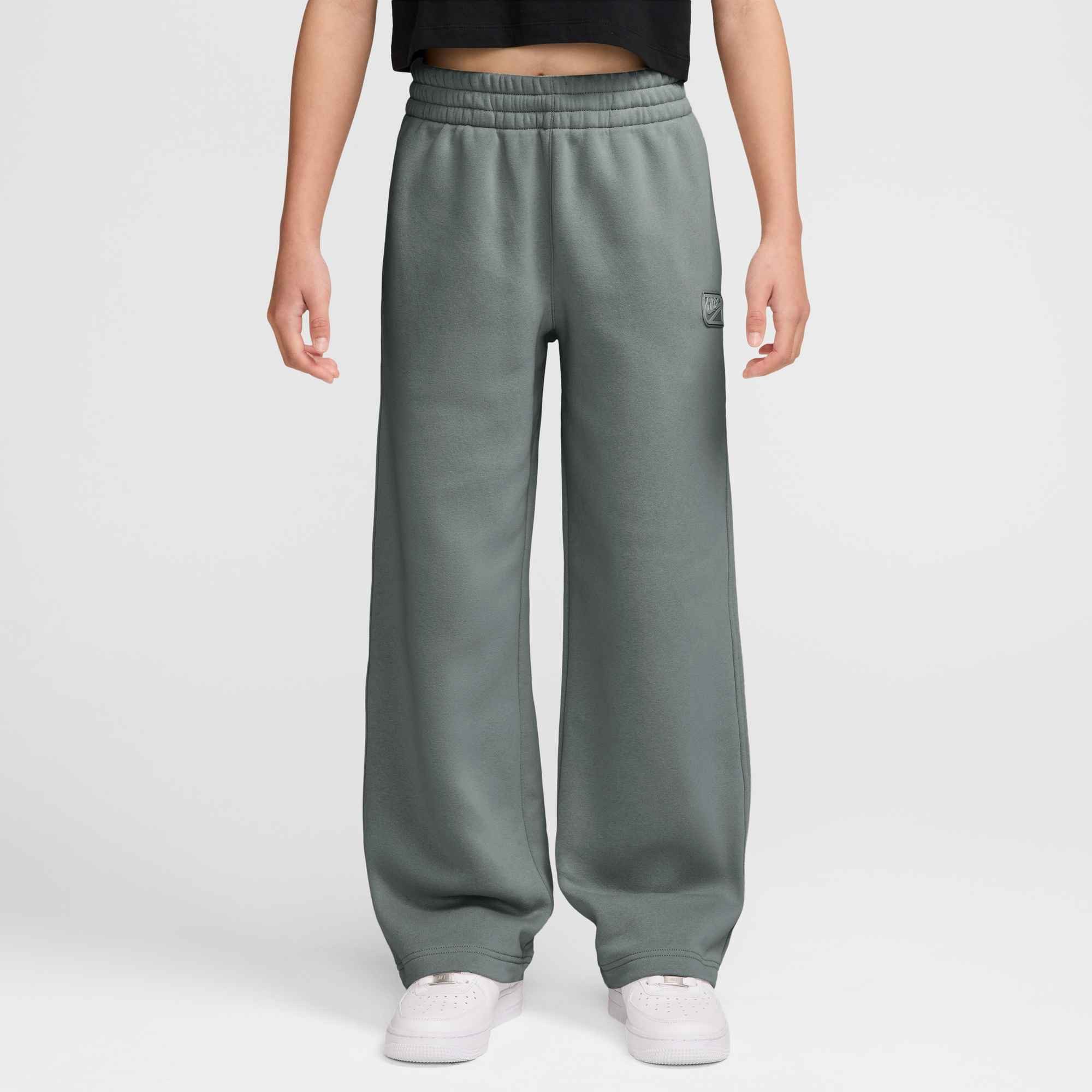 Nike Sportswear Jogginghose K NSW CLUB FLC OH PANT CS Für Kinder und Jugendliche
