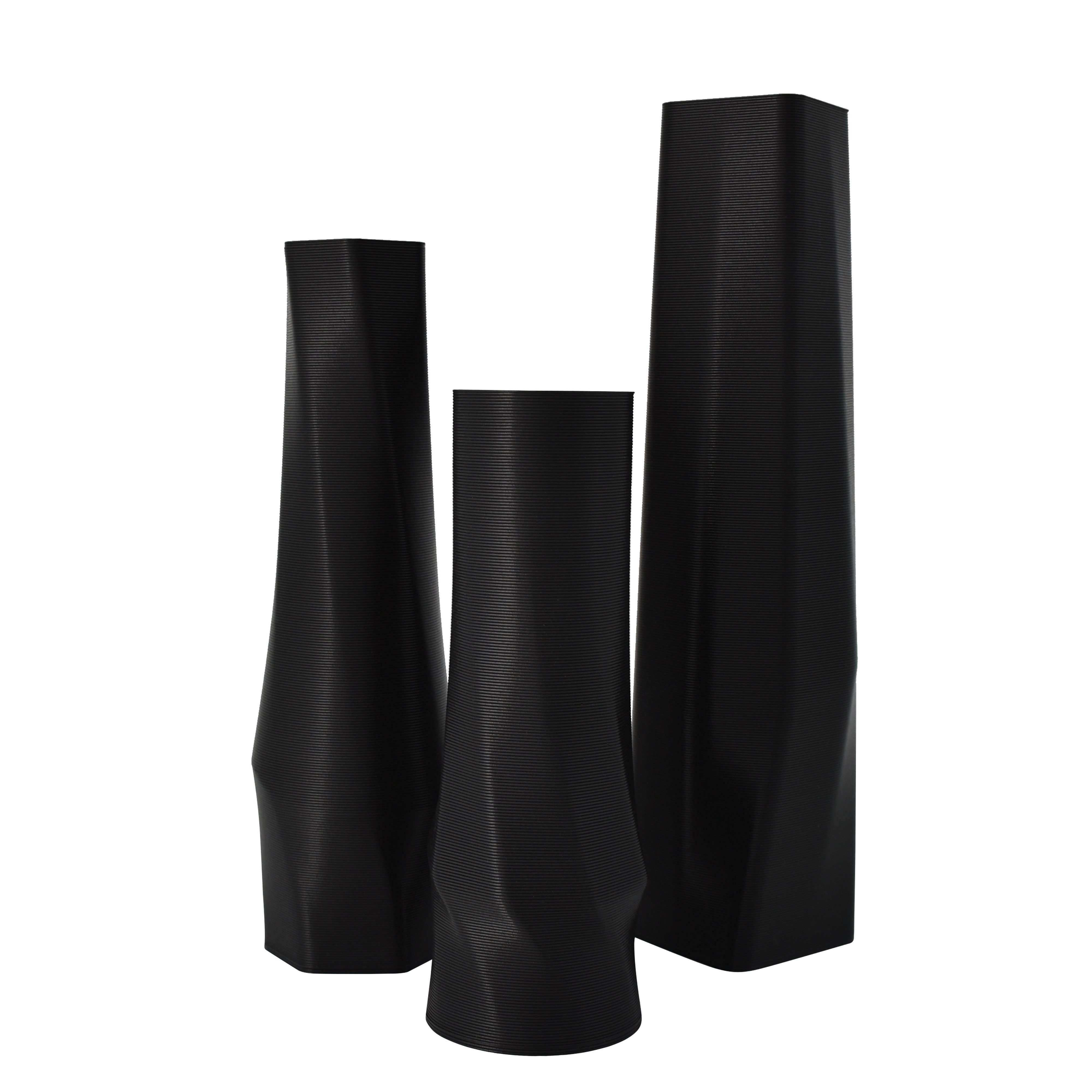 Shapes - Decorations Dekovase geometrio. (basic), 3D Vasen, 3er Set, 3D Dekovase, 100% 3D-Druck (3er Spar-Set, 3 Vasen in verschiedenen Größen), Wasserdicht; Leichte Struktur innerhalb des Materials (Rillung) Schwarz