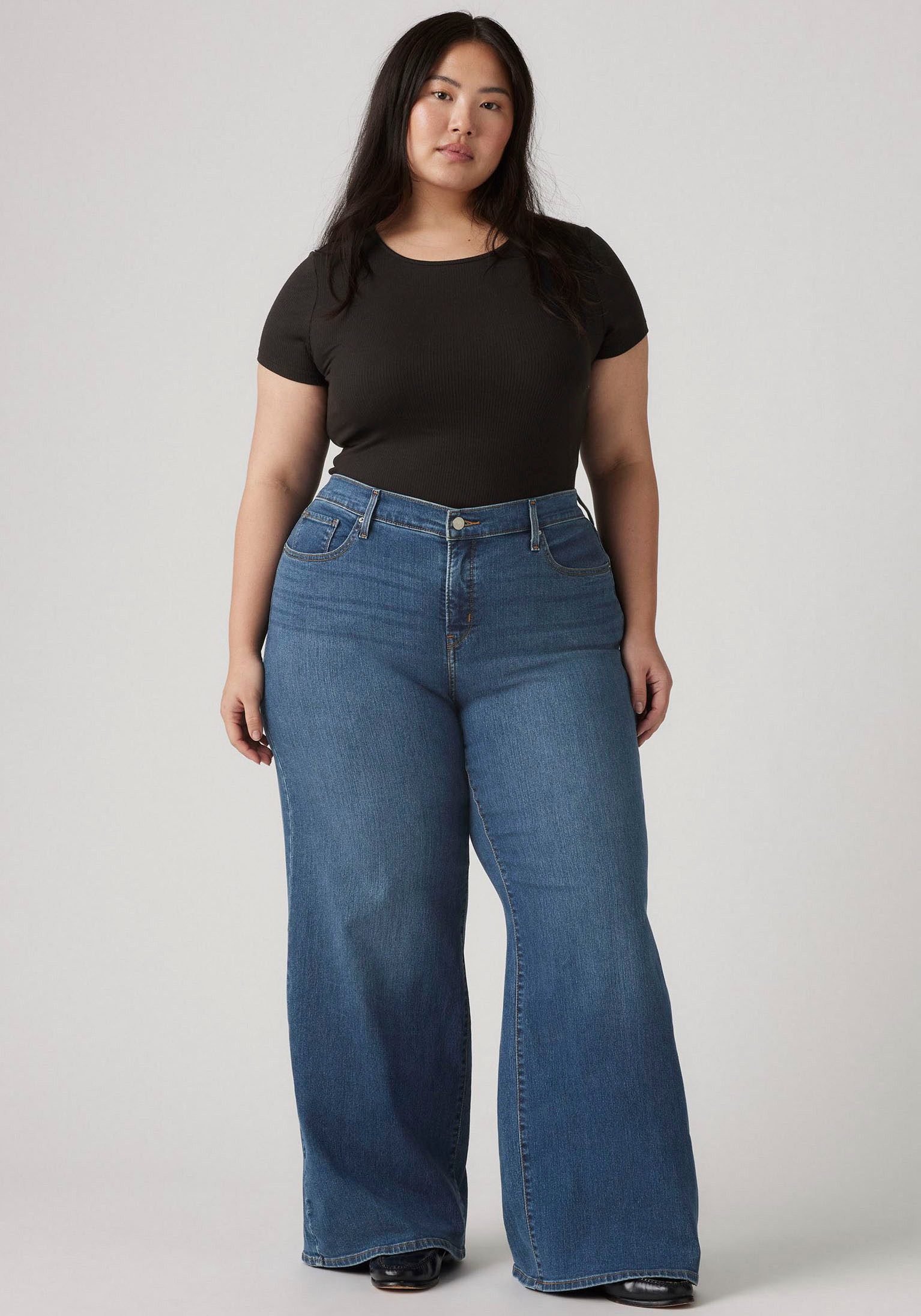Levi's® Plus Weite Jeans PL 318 SHAPING WIDE LEG im Five-Pocket Style – Bild 5 von 5