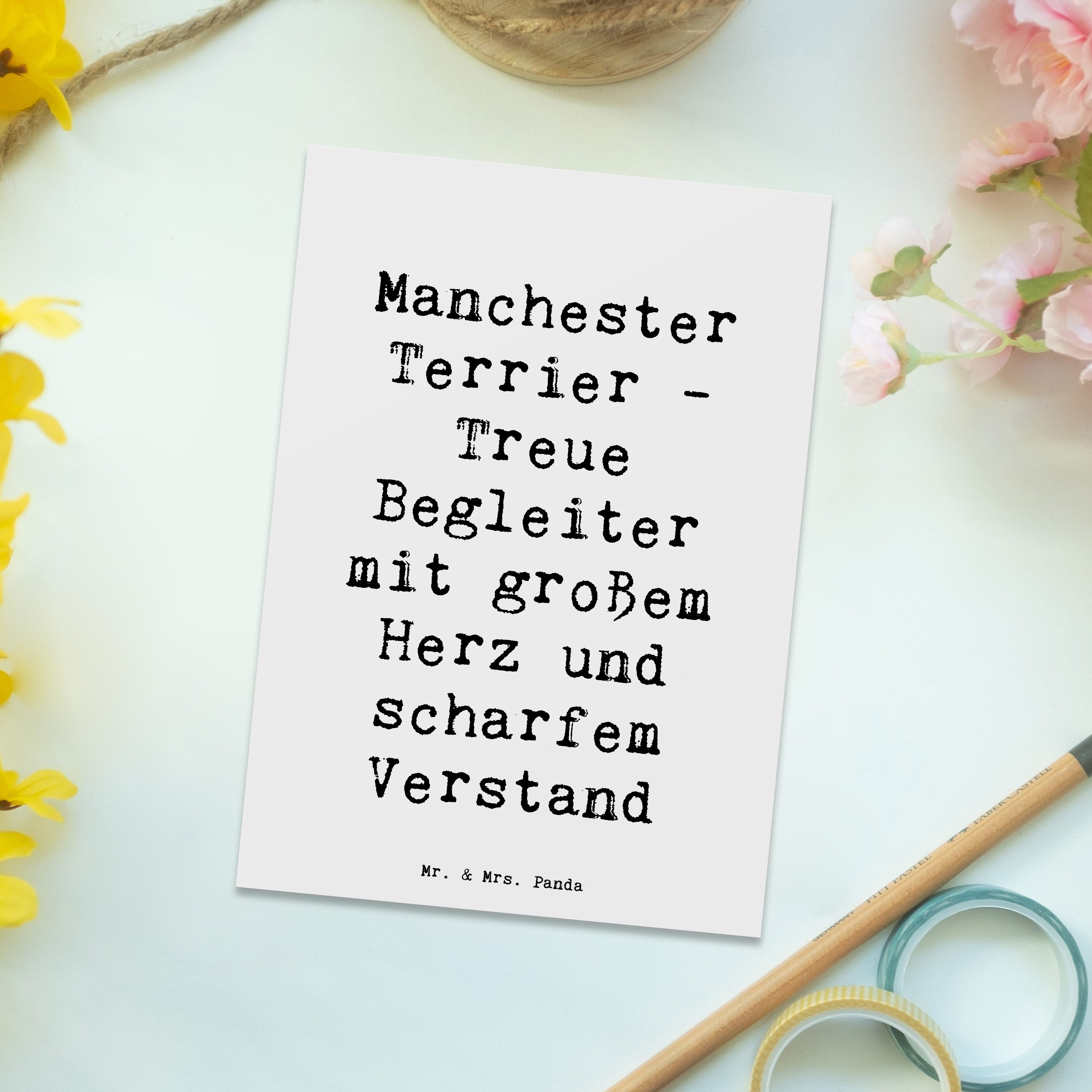 Thumbnail - Mr. & Mrs. Panda Postkarte Spruch Manchester Terrier Begleiter - Weiß - Geschenk, Hunderasse, Hu