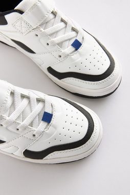 Next Schuhe mit elastischen Schnürsenkeln und Riemen Sneaker (1-tlg)