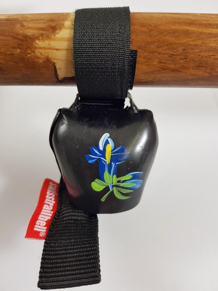 swisstrailbell Fahrradklingel Deep Black mit Alpen Enzian, Trailbell, Bear Bell