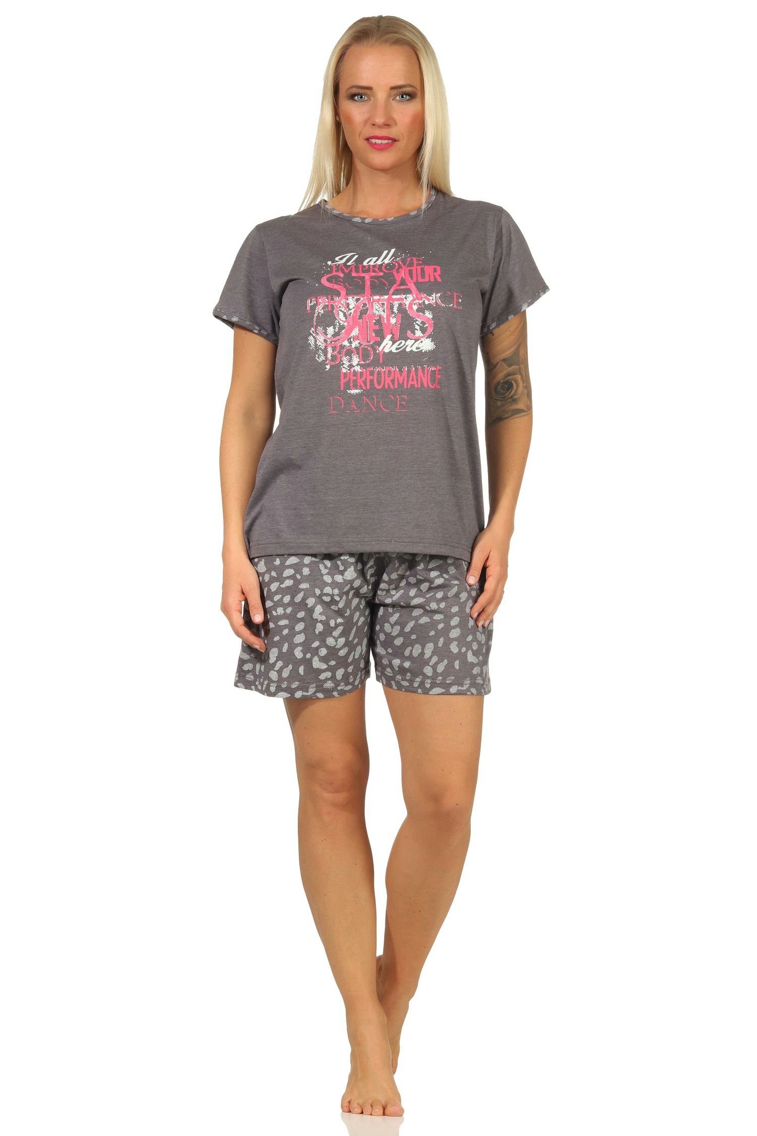 RELAX by Normann Pyjama Damen kurzarm Shorty Schlafanzug mit Frontprint und kurzer Hose grau