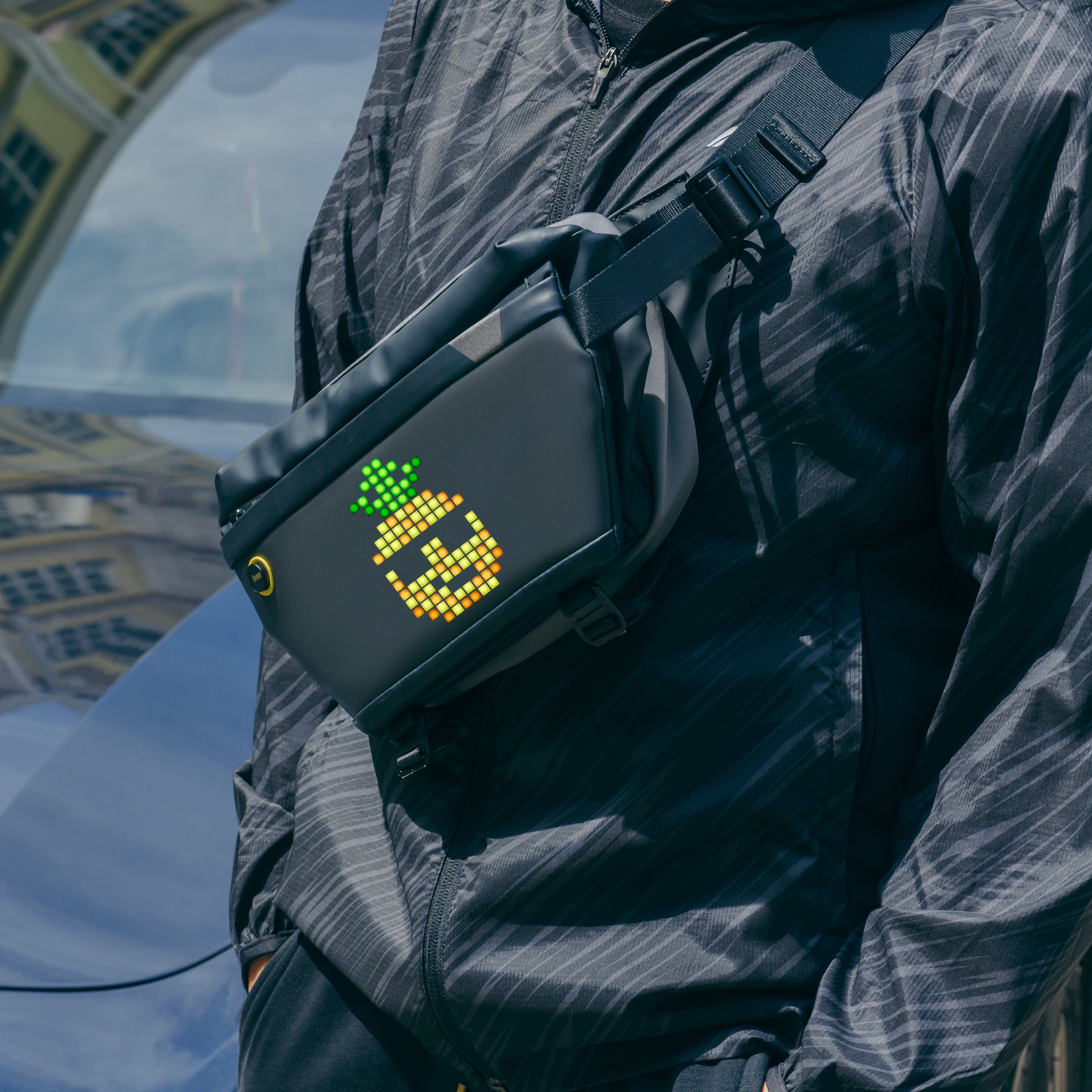 DIVOOM Umhängetasche Divoom Pixoo Sling Bag - Umhängetasche mit Pixeldisplay - schwarz