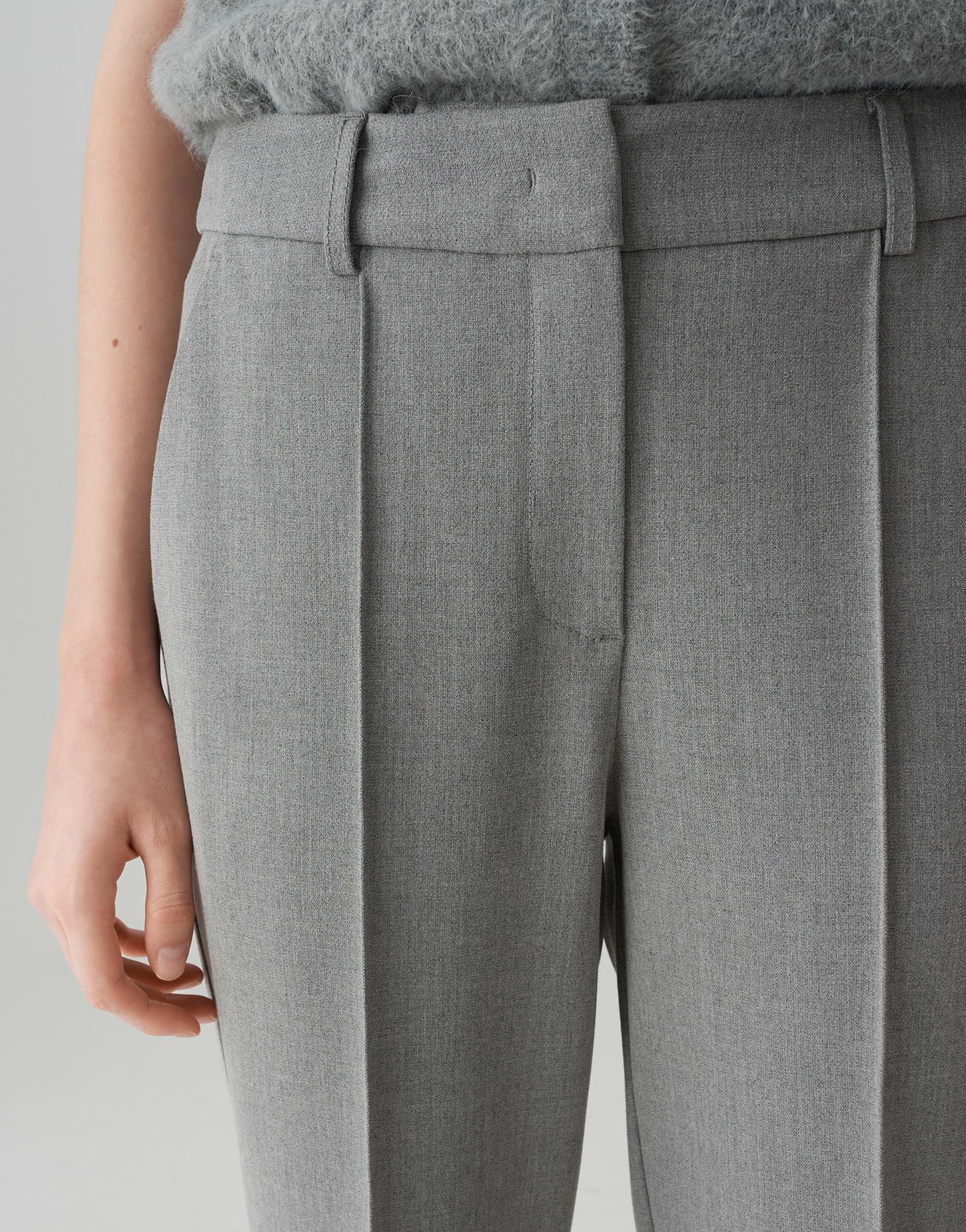 OPUS PANTS Stoffhose LUANE Relaxed Flared aus elastischem Viskosemix verdeckter Zip-Fly, weicher Griff, elastischer Stoff
