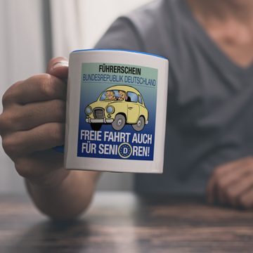 speecheese Tasse Freie Fahrt auch für Senioren Kaffeebecher in hellblau mit Oldtimer