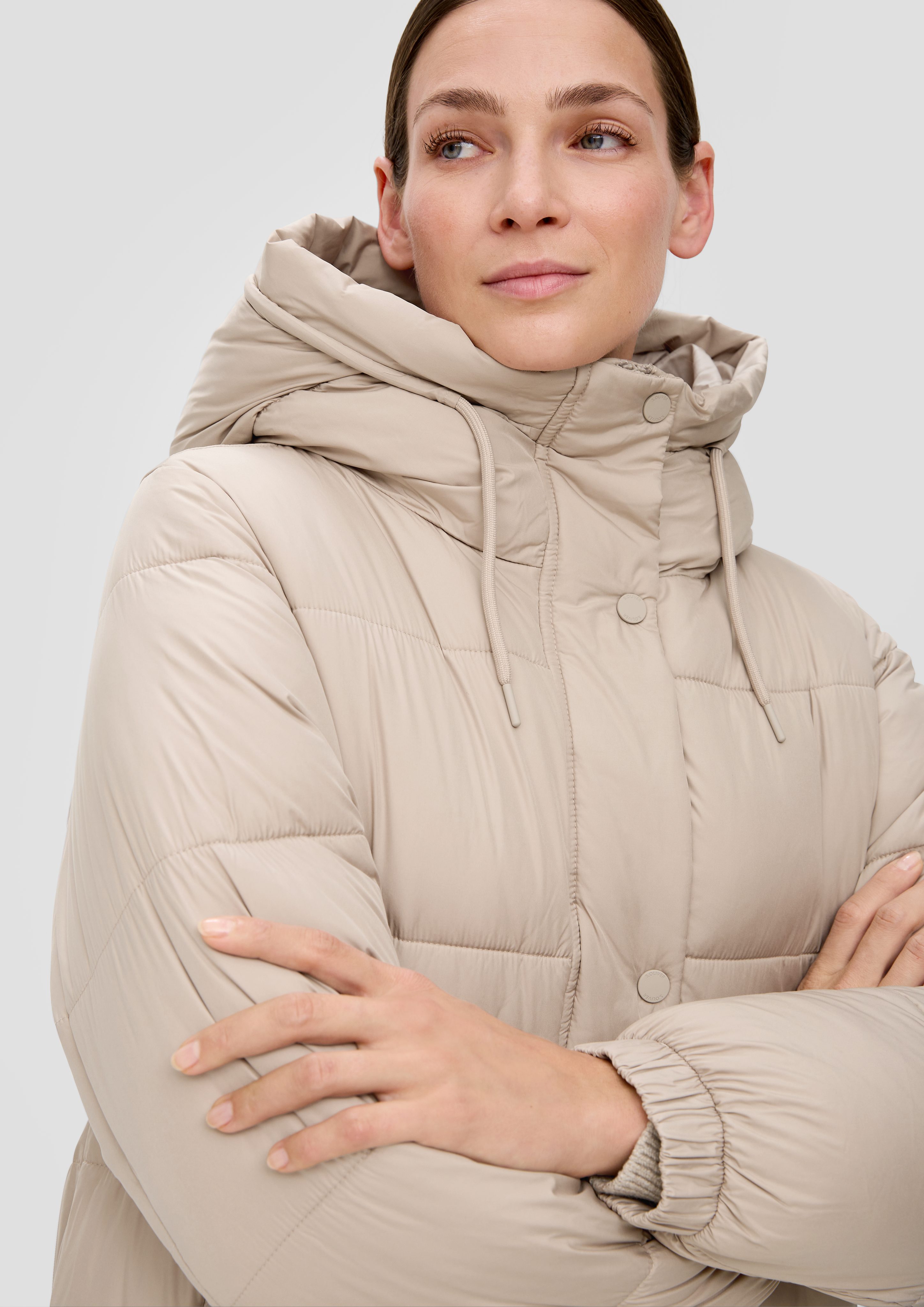s.Oliver Funktionsmantel Steppmantel mit Kapuze Label-Patch günstig online kaufen