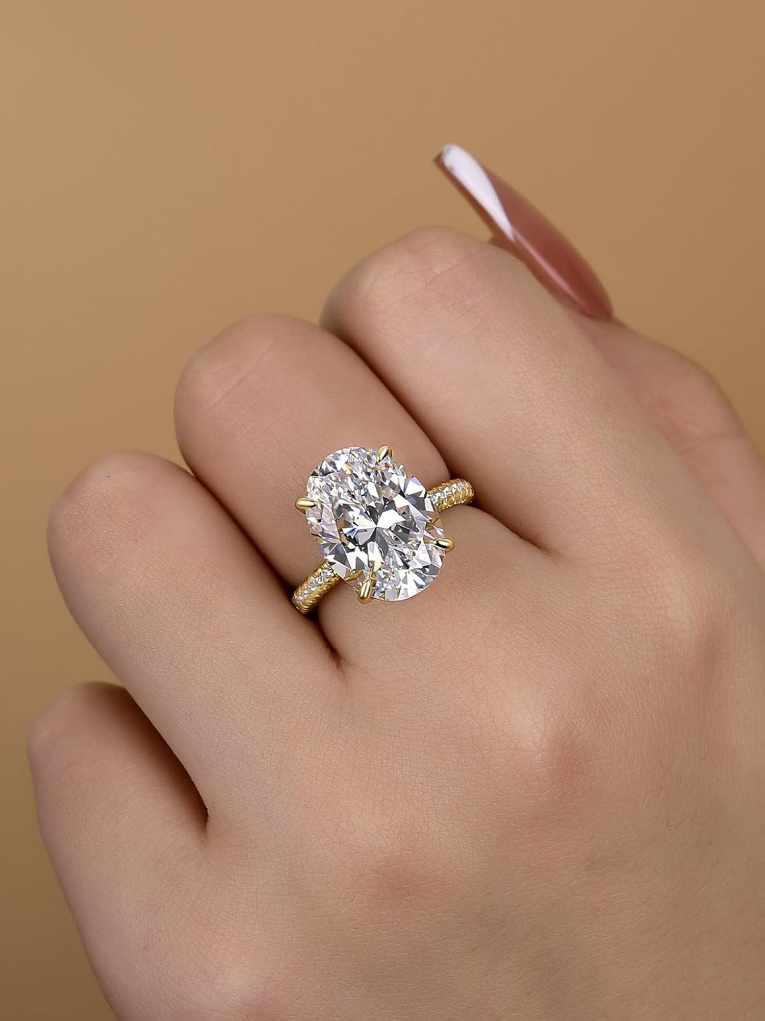 Jumpeak Diamantring Verlobungsring mit 3 Karat ovalem Diamanten aus 14K Gold, Romantisch, hochwertig – edles Schmuckstück für Damen – Bild 5 von 5