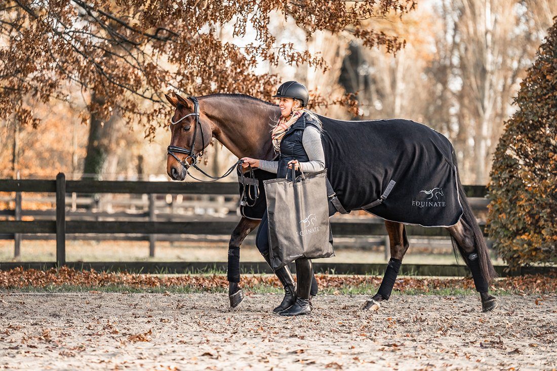 Equinate Wanderreitsattel Reitpad Toledo aus Mikrofaser, aus synthetischem Wildleder