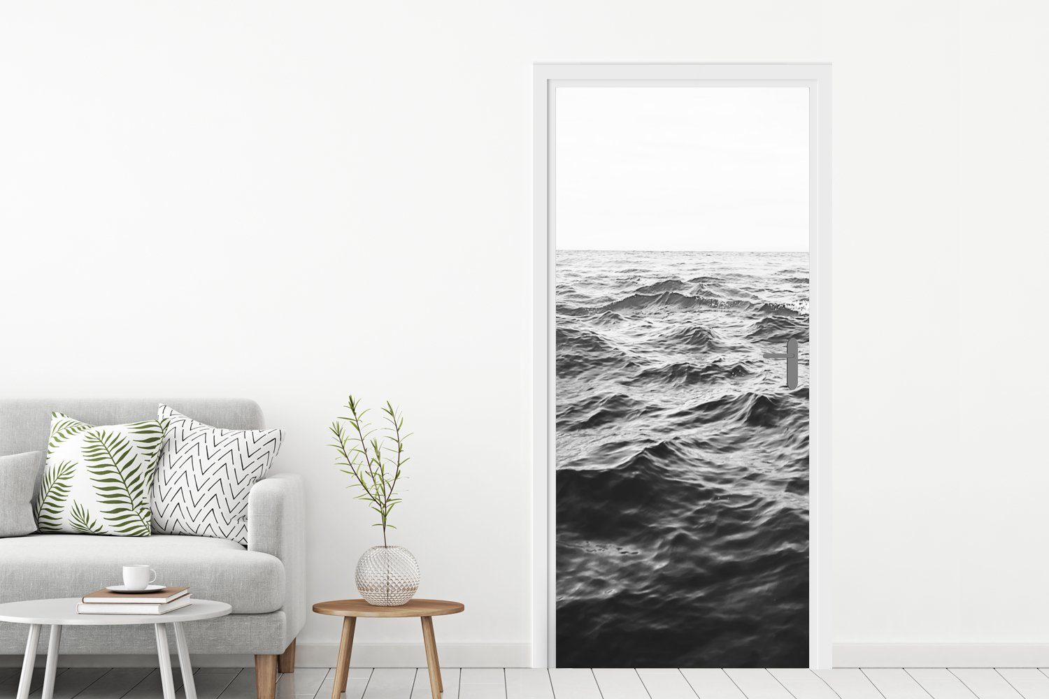 Meer Schwarz (1 - Wasser - für MuchoWow Türaufkleber, Matt, 75x205 St), - cm bedruckt, Natur und weiß, Türtapete Tür, Fototapete
