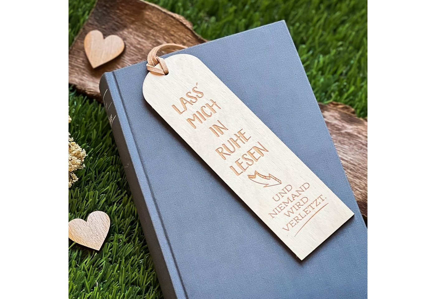 Spruchreif® Lesezeichen Lesezeichen aus Holz mit Gravur und Lederband, Hölzernes Lesezeichen