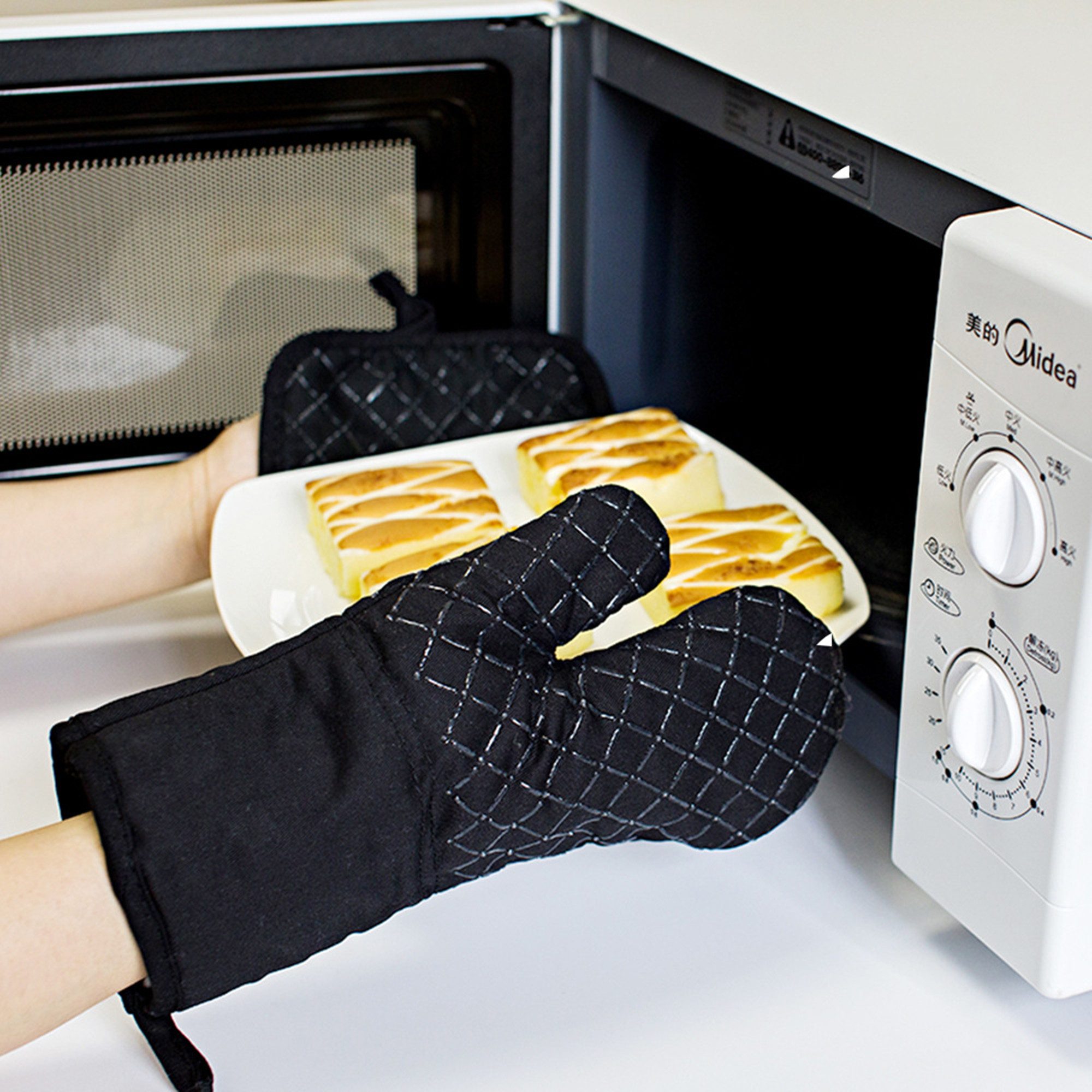 ibettertec Topfhandschuhe Ofenhandschuhe Topflappen 4er Set, 260℃ Hitzebeständige Topfhandschuhe – Bild 5 von 5