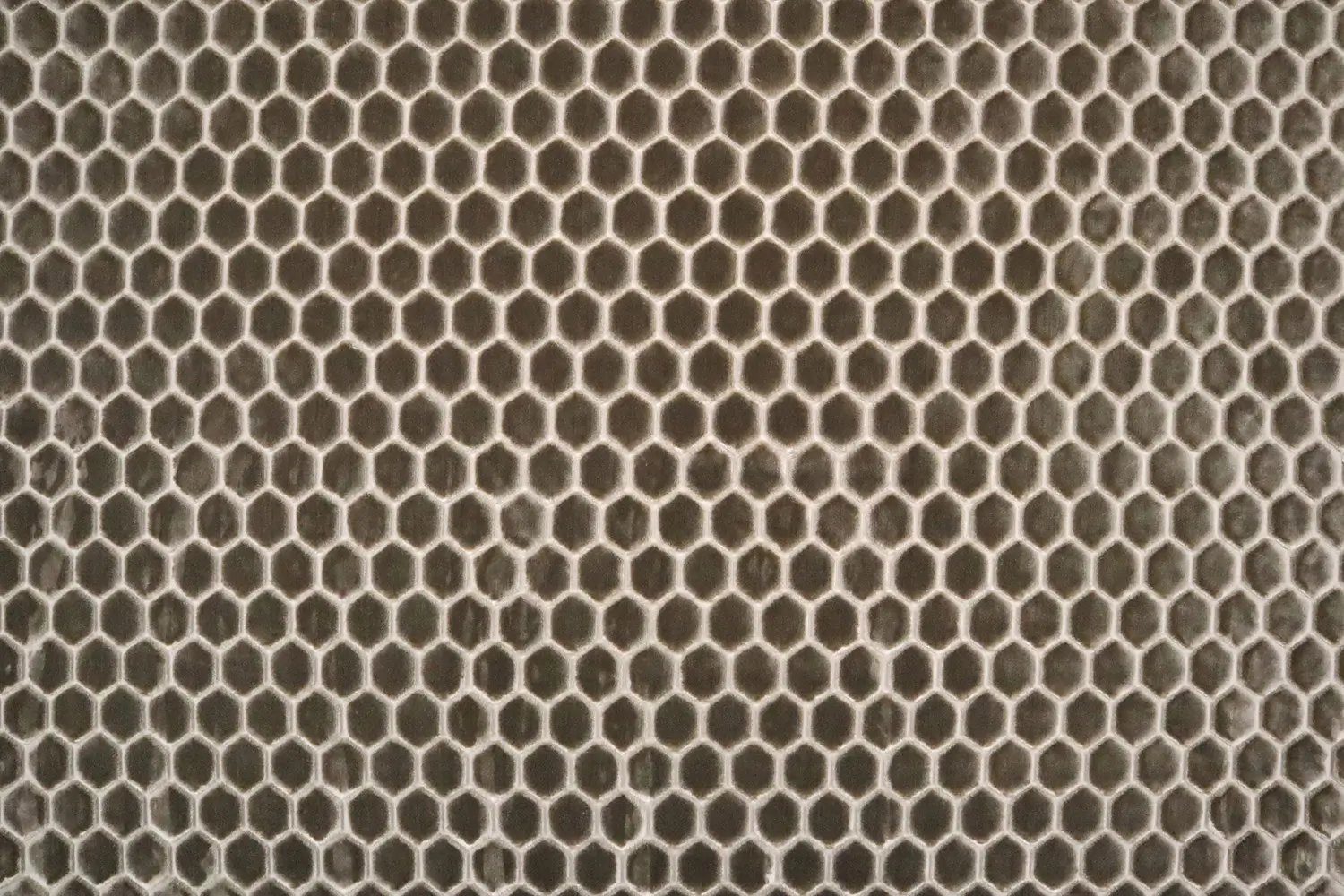 Stofferia Stoff Polsterstoff Samt Velour Hexagon Prism Taupe, Meterware