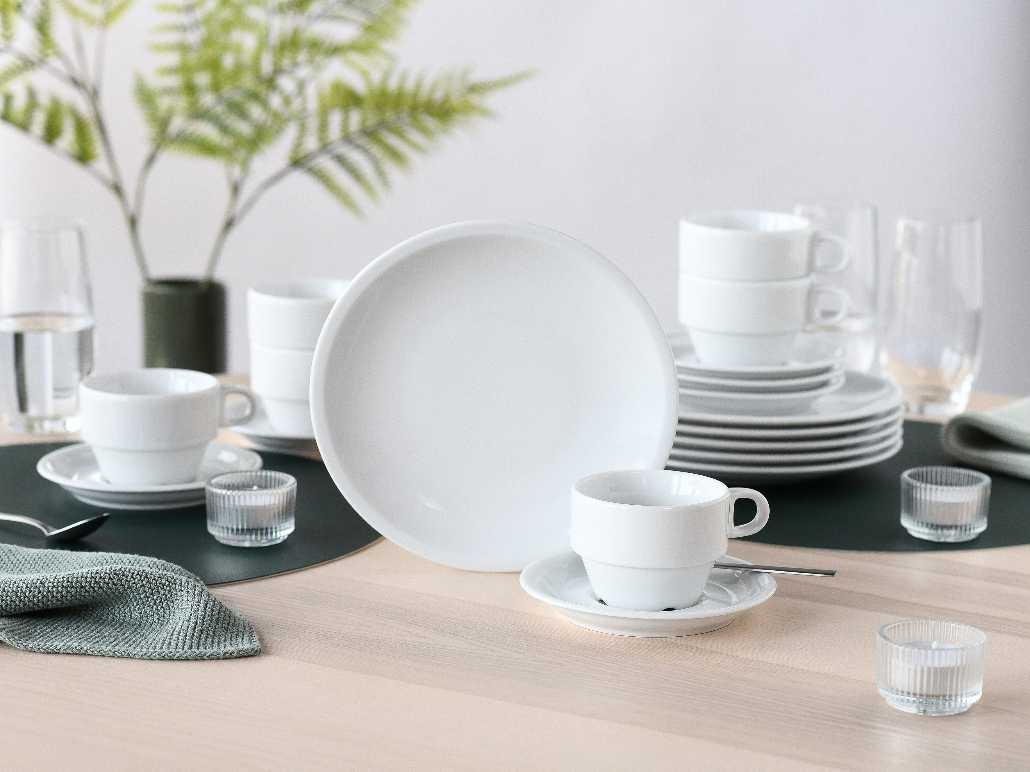 CreaTable Kaffeeservice Milano Weiss, Service 18-tlg. (18-tlg), 6 Personen, Porzellan, Daily Use, Minimalistischer Stil