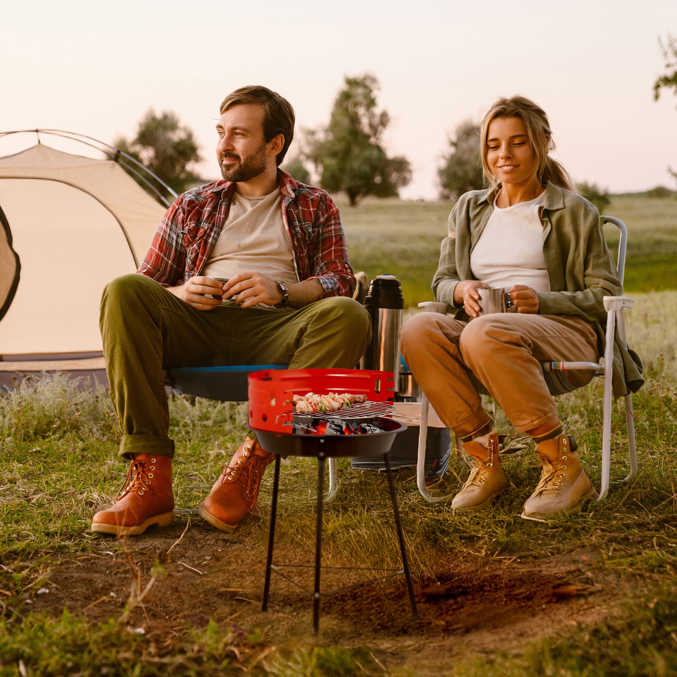 relaxdays Holzkohlegrill Ø 37 cm Dreibei