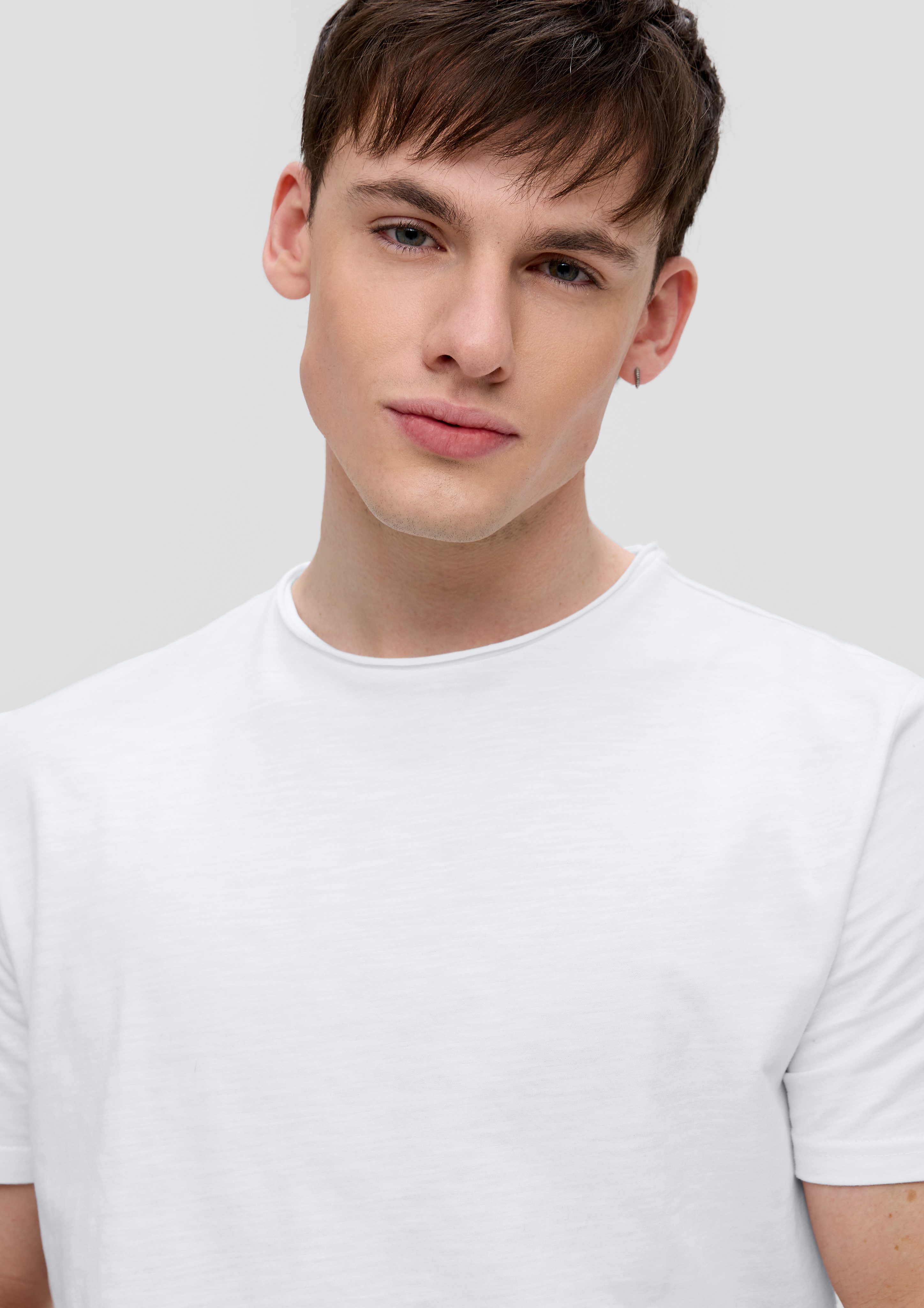 QS Kurzarmshirt Baumwollshirt mit Rollkante und günstig online kaufen