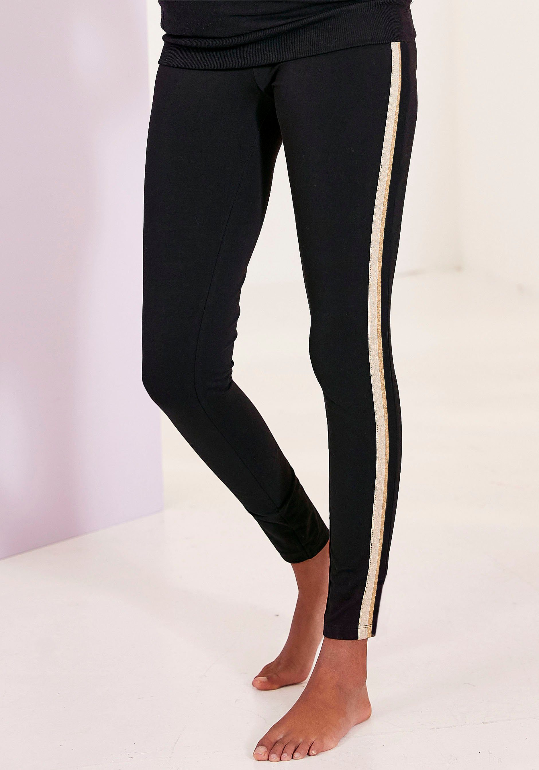 Netter Stil Loungewear schwarz Bench. Leggings