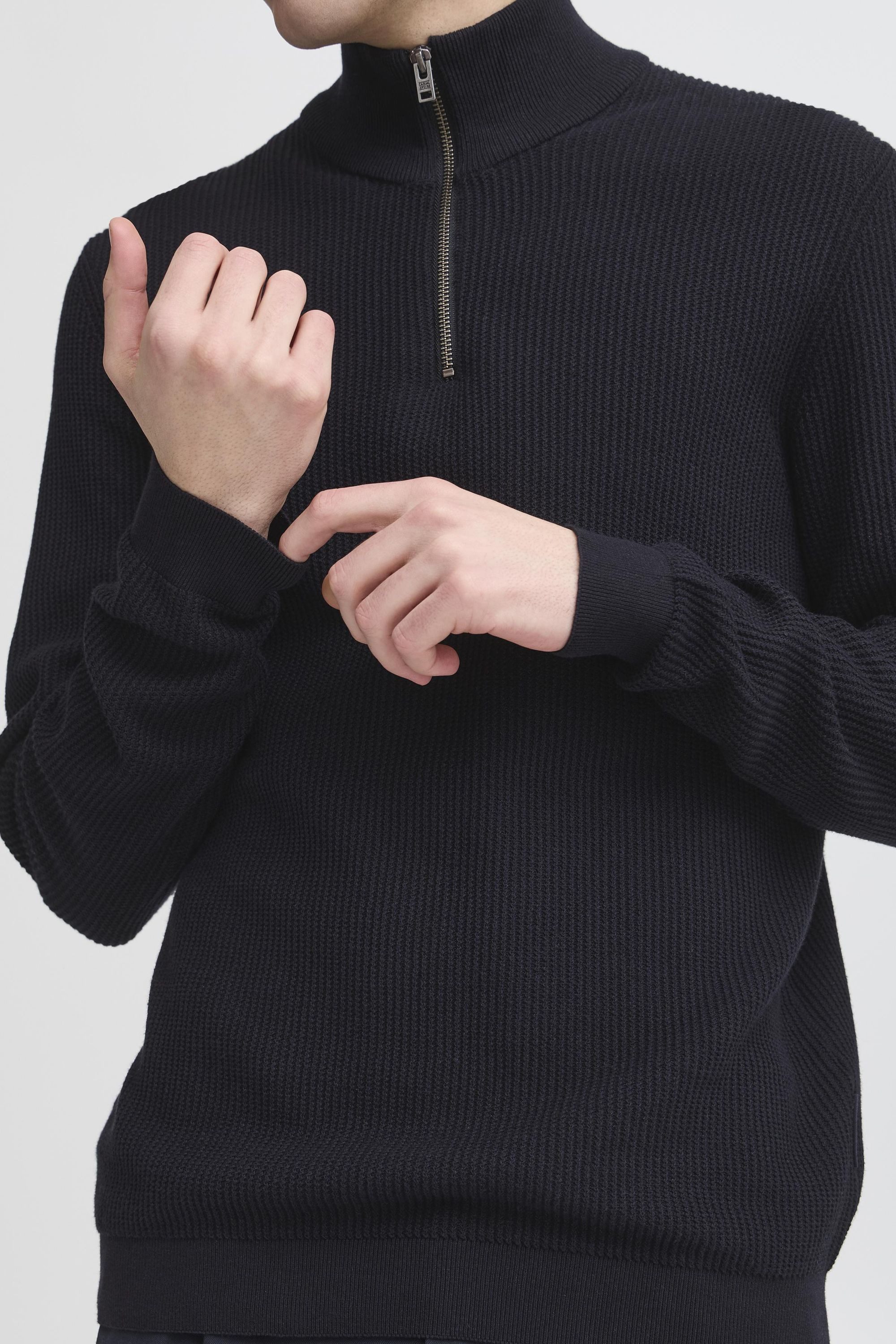 Casual Friday Troyer CFNoar Cooler Troyer-Pullover