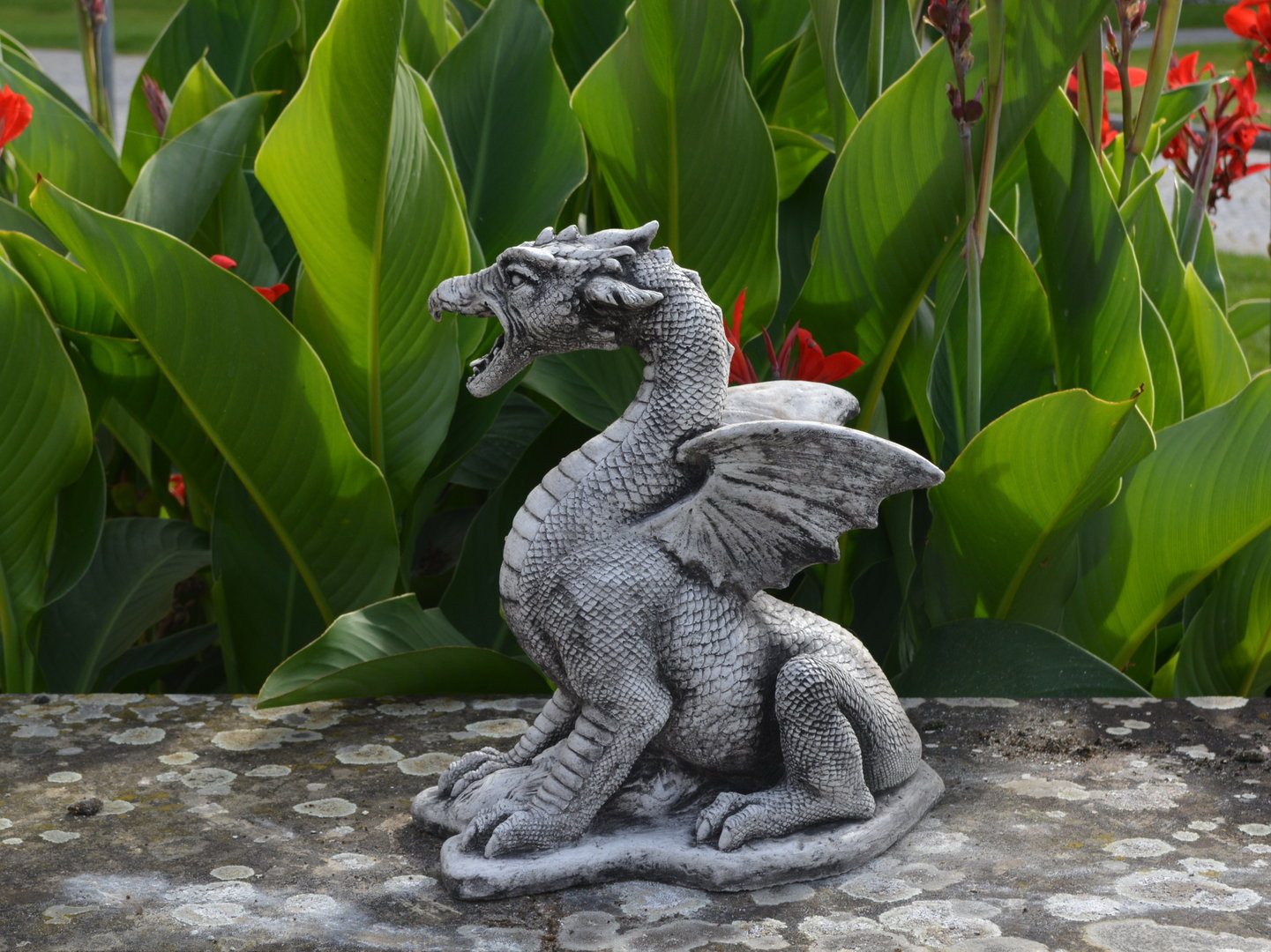 gartendekoparadies.de Gartenfigur Sagenhafter Drache, H. 33 günstig online kaufen