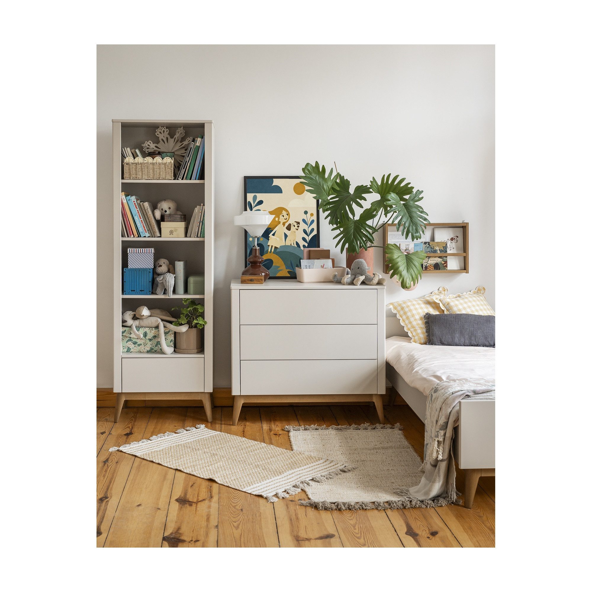 Raumhirsch Furniture Kinderregal Modernes Kinderrregal Seth mit Schublade und offenen Fächern, Maße: 65,2 x 42,4 x 197,8 cm (3 offene Fächer, 1 Schublade), Stil modern, Soft-Close-System, Füße aus massivem Buchenholz