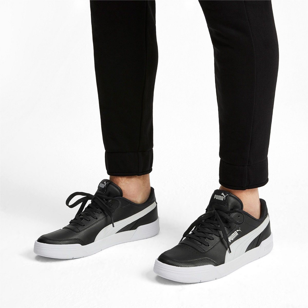 PUMA Caracal Premiumleder schwarz/weiss Herren Sneaker