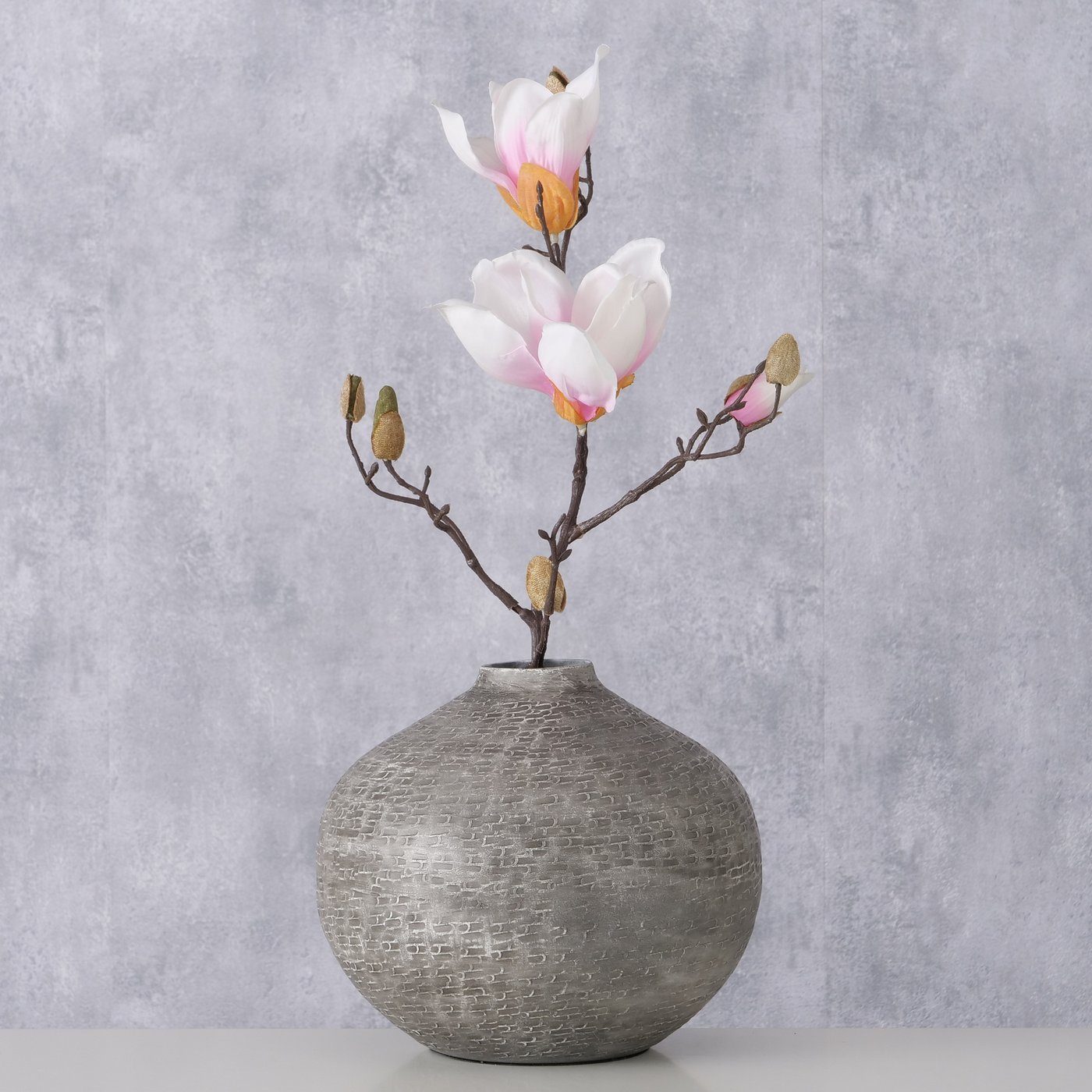 BOLTZE Dekovase "Tanish" aus Metall in grau, Vase Blumenvase