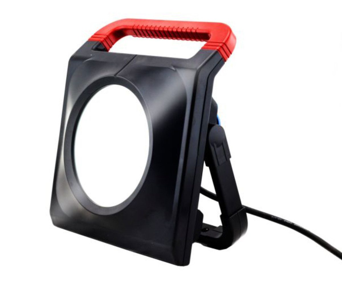 Meister Werkzeuge LED Baustrahler LED Baustrahler 80W mit 8000lm, 2 Steckdosen & Tragegriff – IP54, LED, 6500 Kelvin, klappbarer Ständer, Zwei Steckdosen mit Klappdeckel, Tragegriff