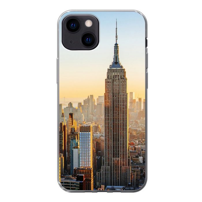 MuchoWow Handyhülle Skyline von New York bei Sonnenuntergang mit dem Empire State Building Handyhülle Apple iPhone 13 Smartphone-Bumper Print Handy