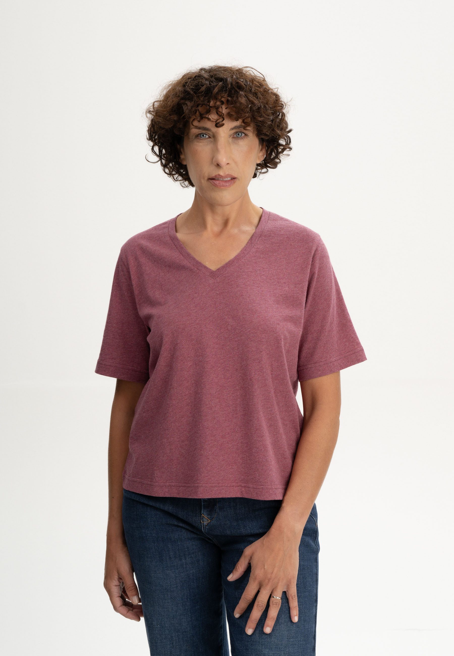 MELA Kurzarmshirt V-Neck T-Shirt Style ANKITA Kragen aus Single Jersey