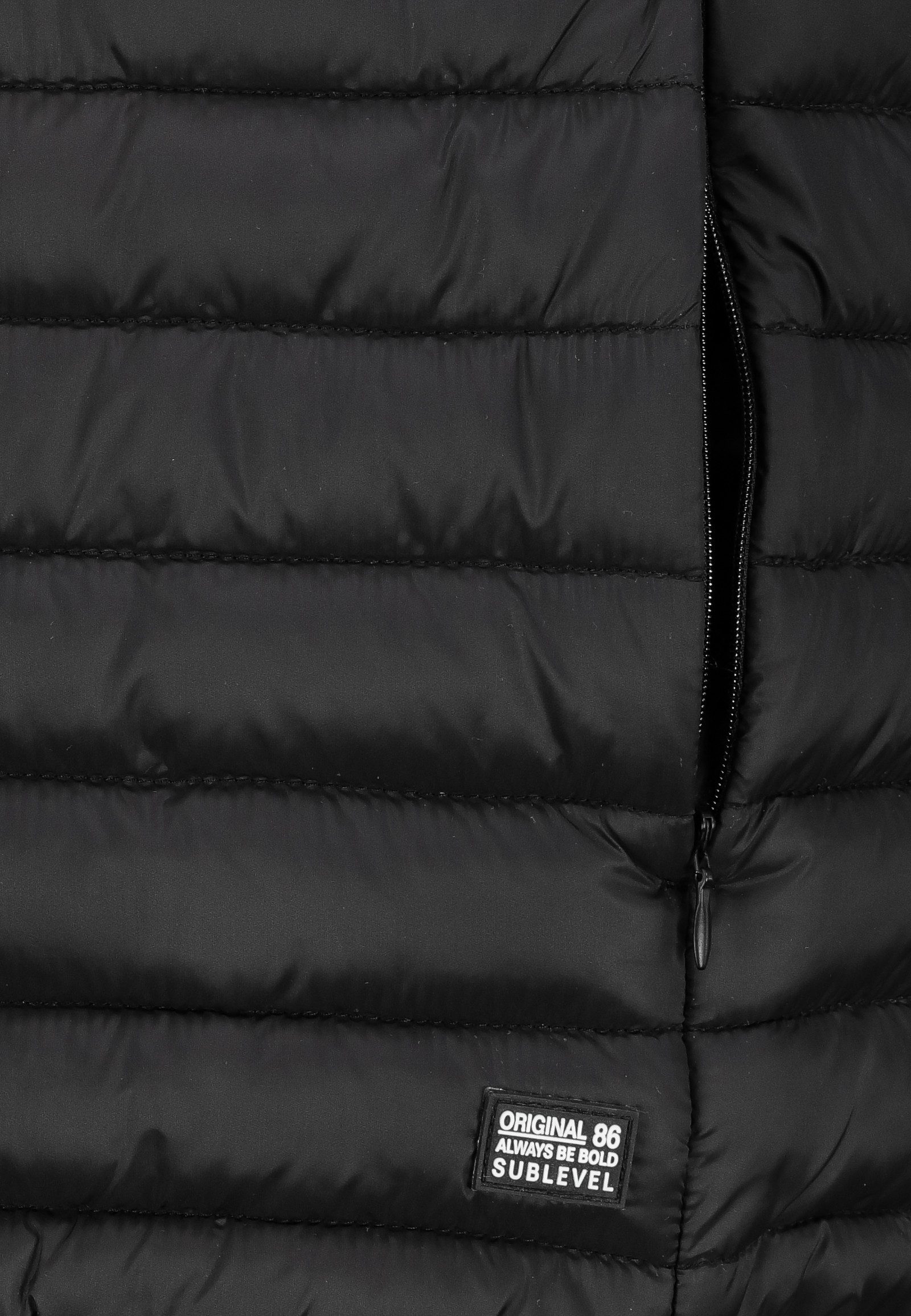SUBLEVEL Funktionsweste Leichtes, gestepptes Design mit Stehkragen für Herren (1-tlg) Normal Fit Stehkragen Ärmellos Einfarbig wärmend