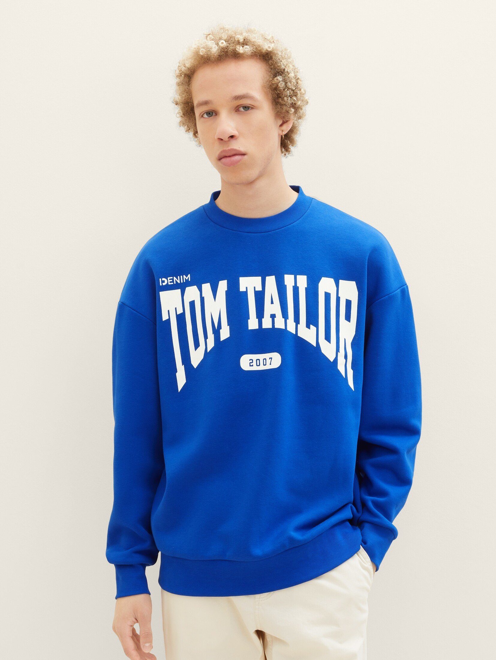 TOM TAILOR Denim Hoodie Sweatshirt mit Logo Print shiny royal blue